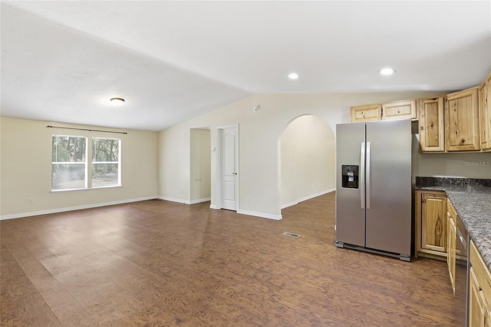 Image 6 of 51 For 7651 153rd Lane
