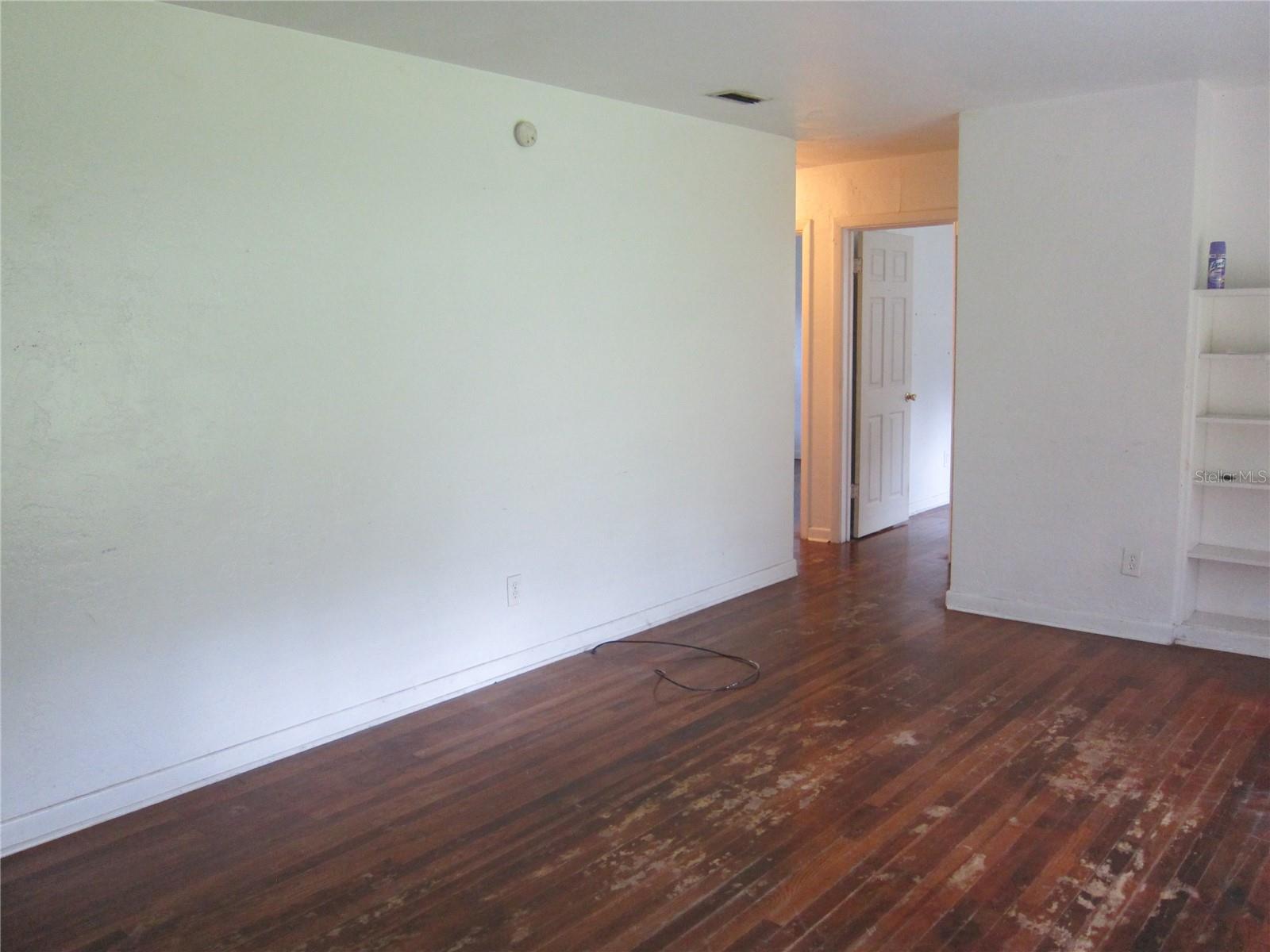 Image 3 of 19 For 380 27th Terrace