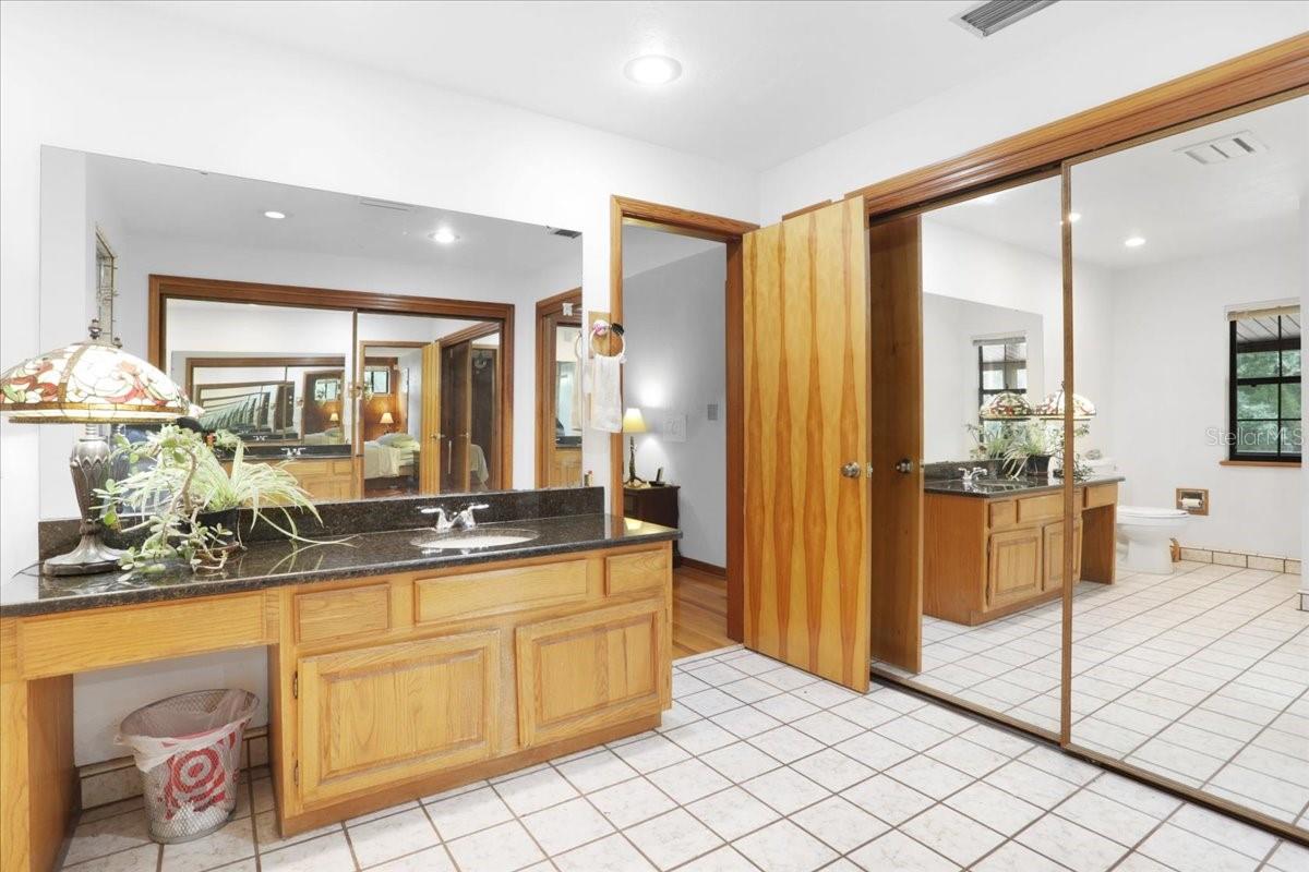 Image 18 of 48 For 22731 91st Court Road