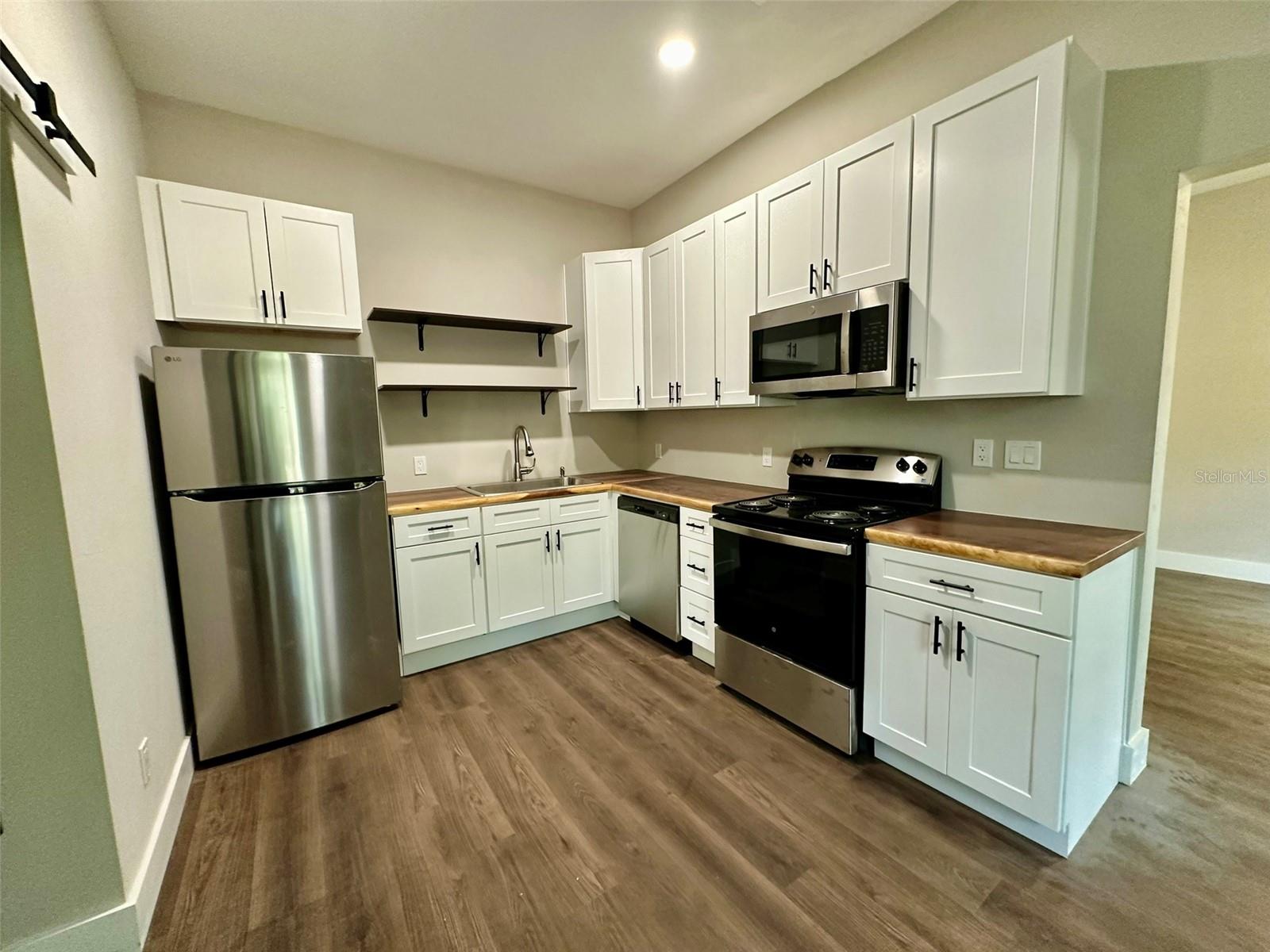 Image 23 of 34 For 13647 141st Drive