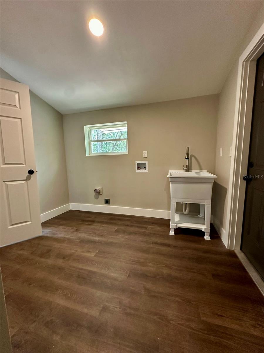 Image 27 of 34 For 13647 141st Drive