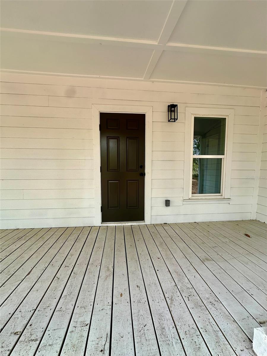 Image 7 of 34 For 13647 141st Drive