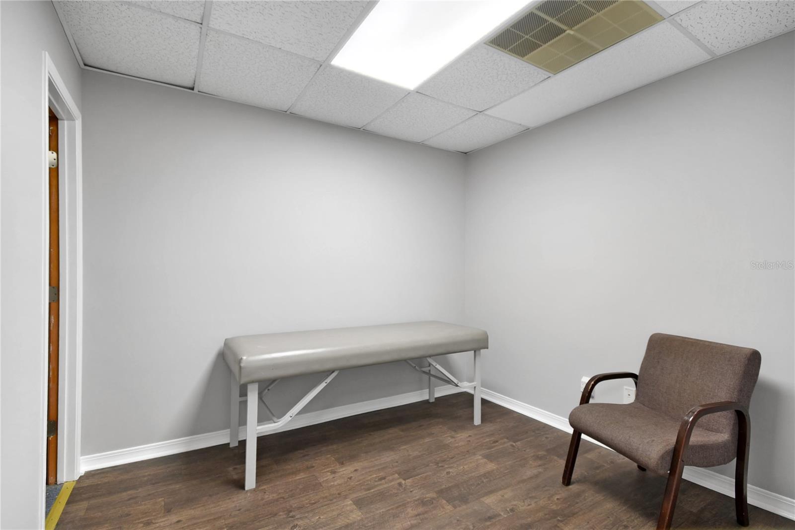 Image 10 of 18 For 1840 Dunn Avenue 5