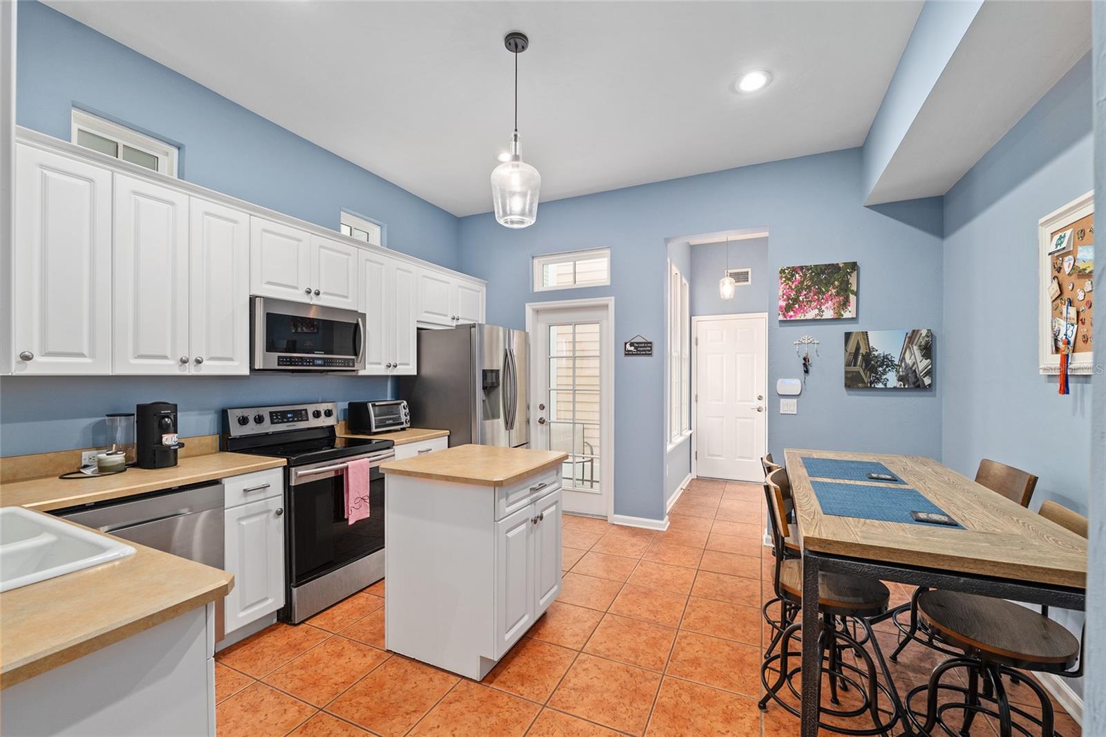 Image 21 of 67 For 4837 91st Drive