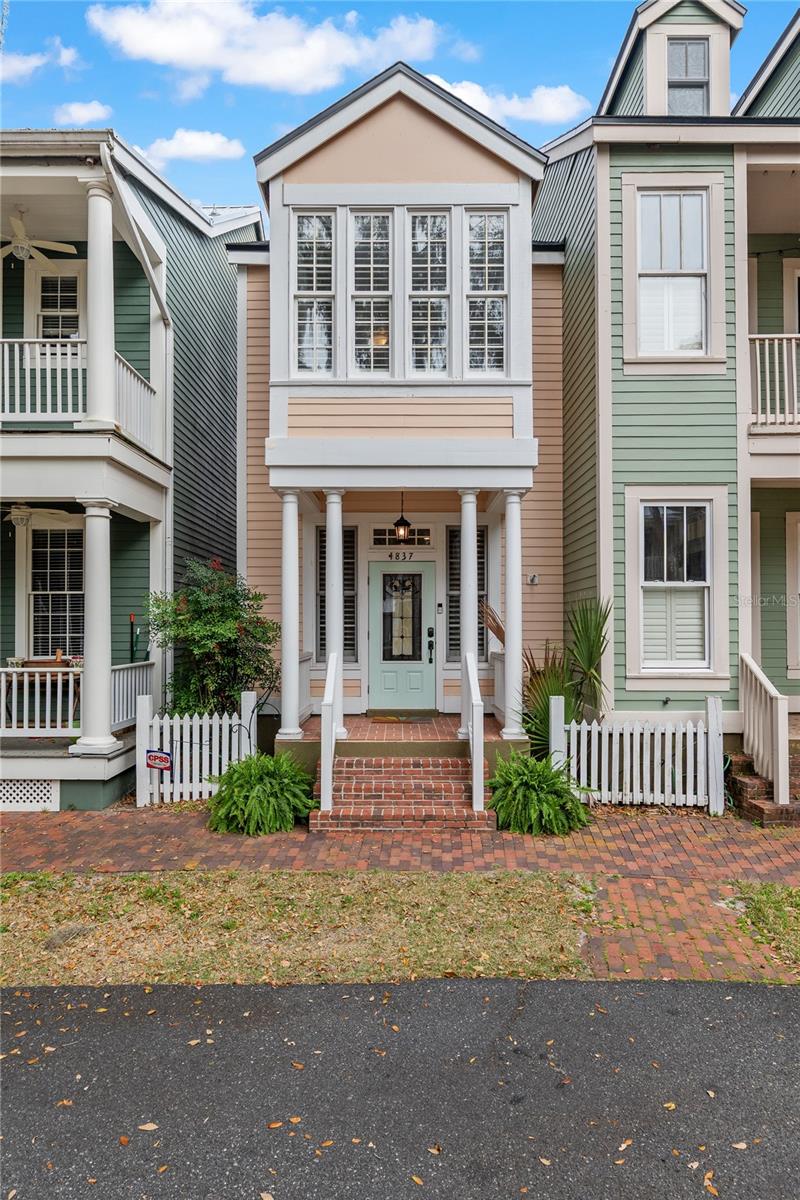 Image 8 of 67 For 4837 91st Drive