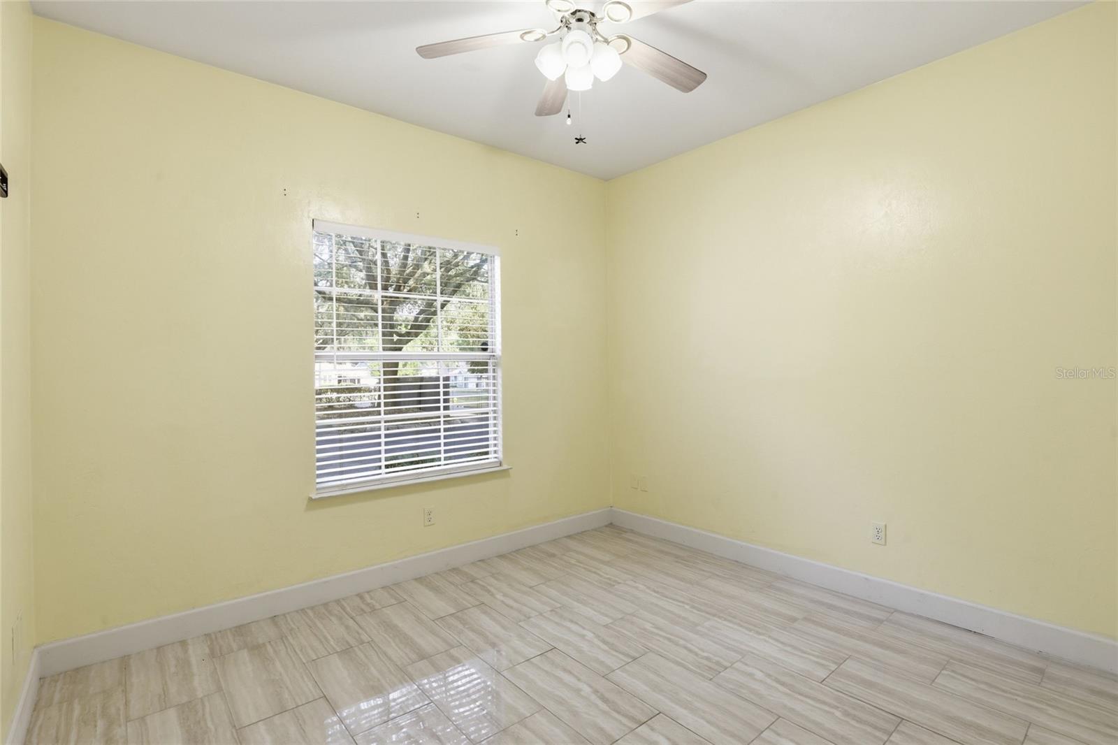Image 18 of 29 For 510 50th Boulevard 510