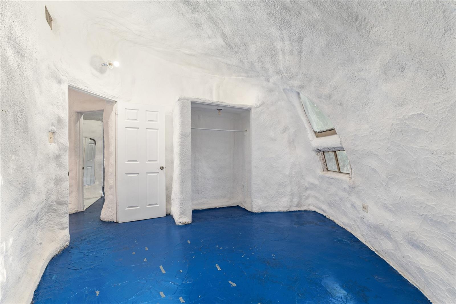 Image 36 of 48 For 6928 39th Avenue