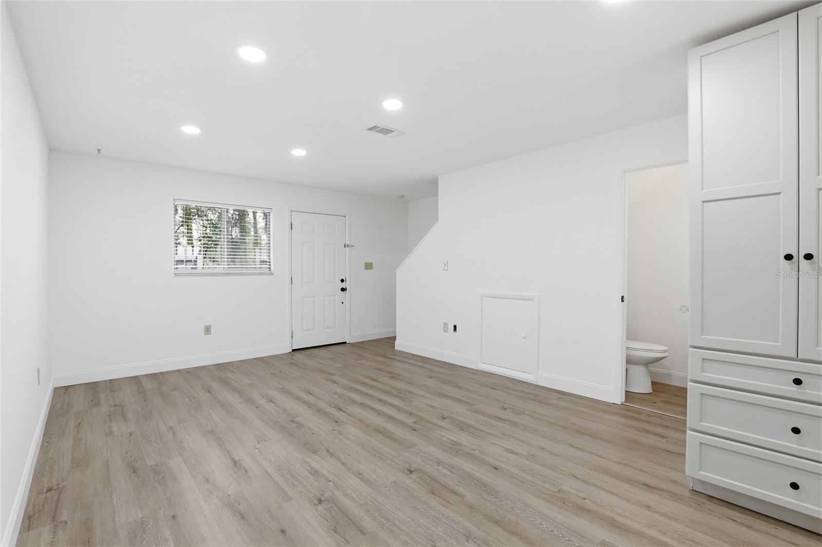 Image 16 of 34 For 4523 41st Lane 168