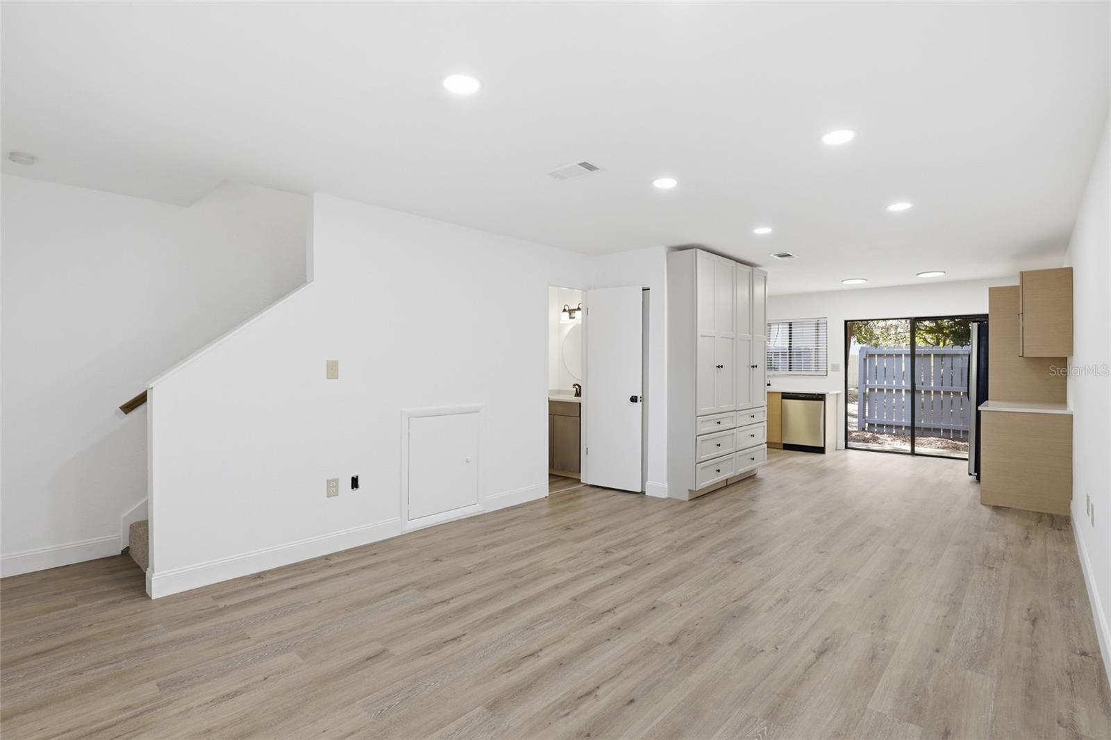 Image 18 of 34 For 4523 41st Lane 168