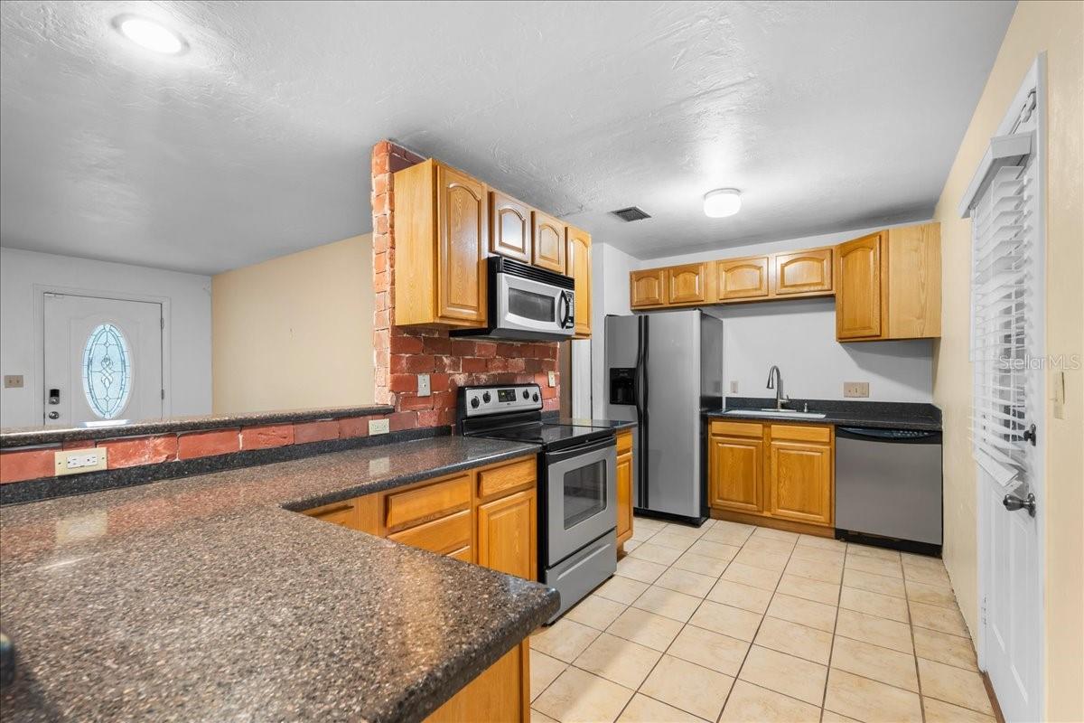 Image 10 of 29 For 6205 26th Terrace