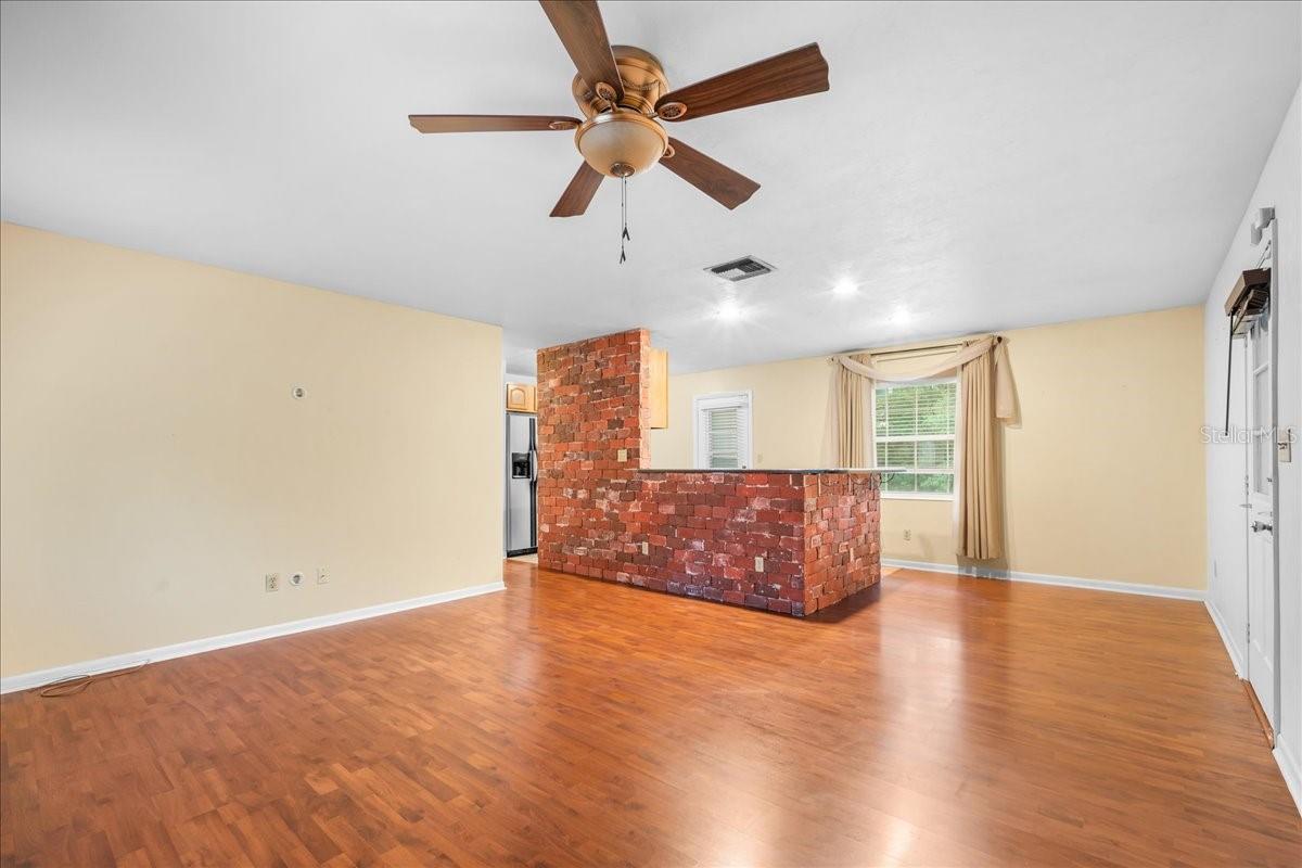 Image 5 of 29 For 6205 26th Terrace