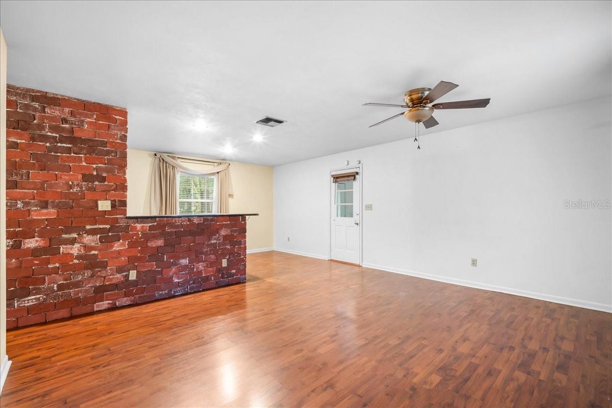 Image 6 of 29 For 6205 26th Terrace