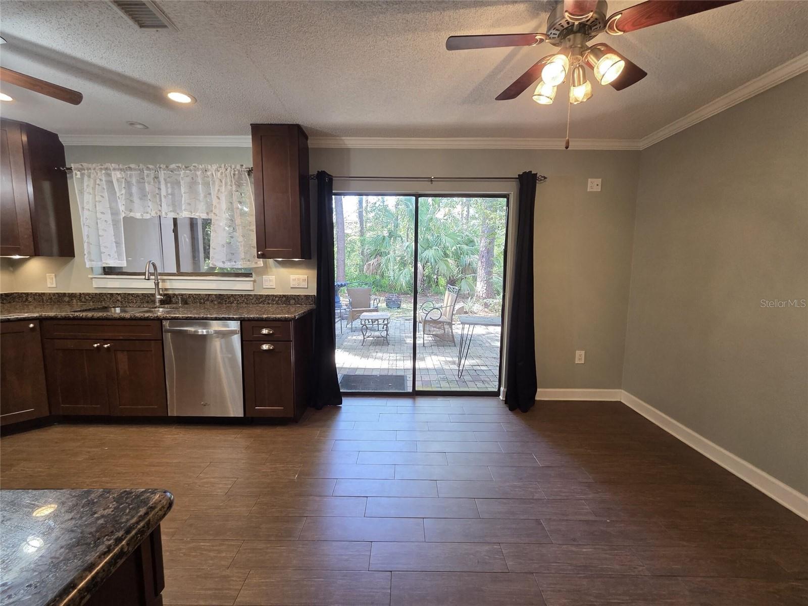Image 5 of 16 For 2478 Forest Way