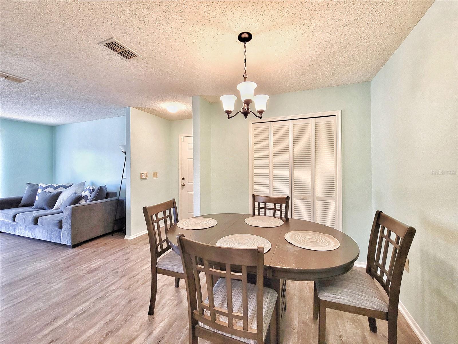 Image 11 of 34 For 3705 27th Street 316