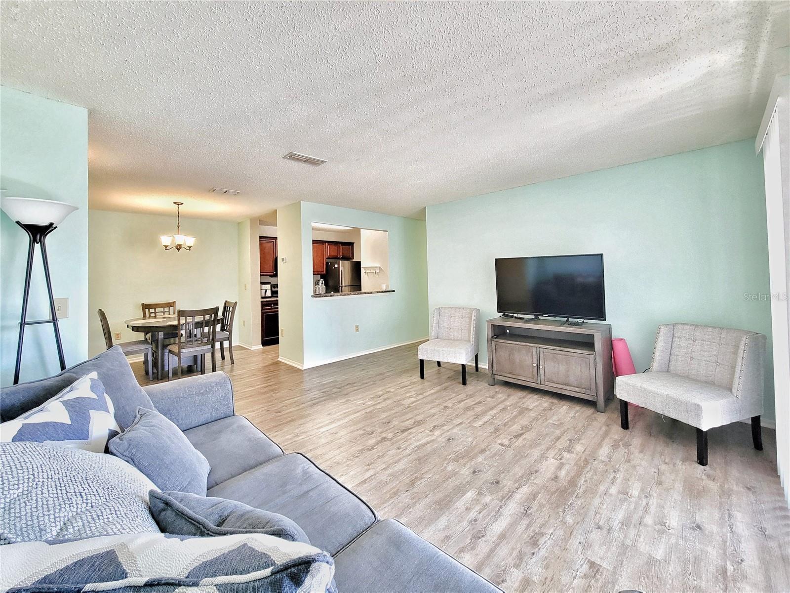 Image 3 of 34 For 3705 27th Street 316
