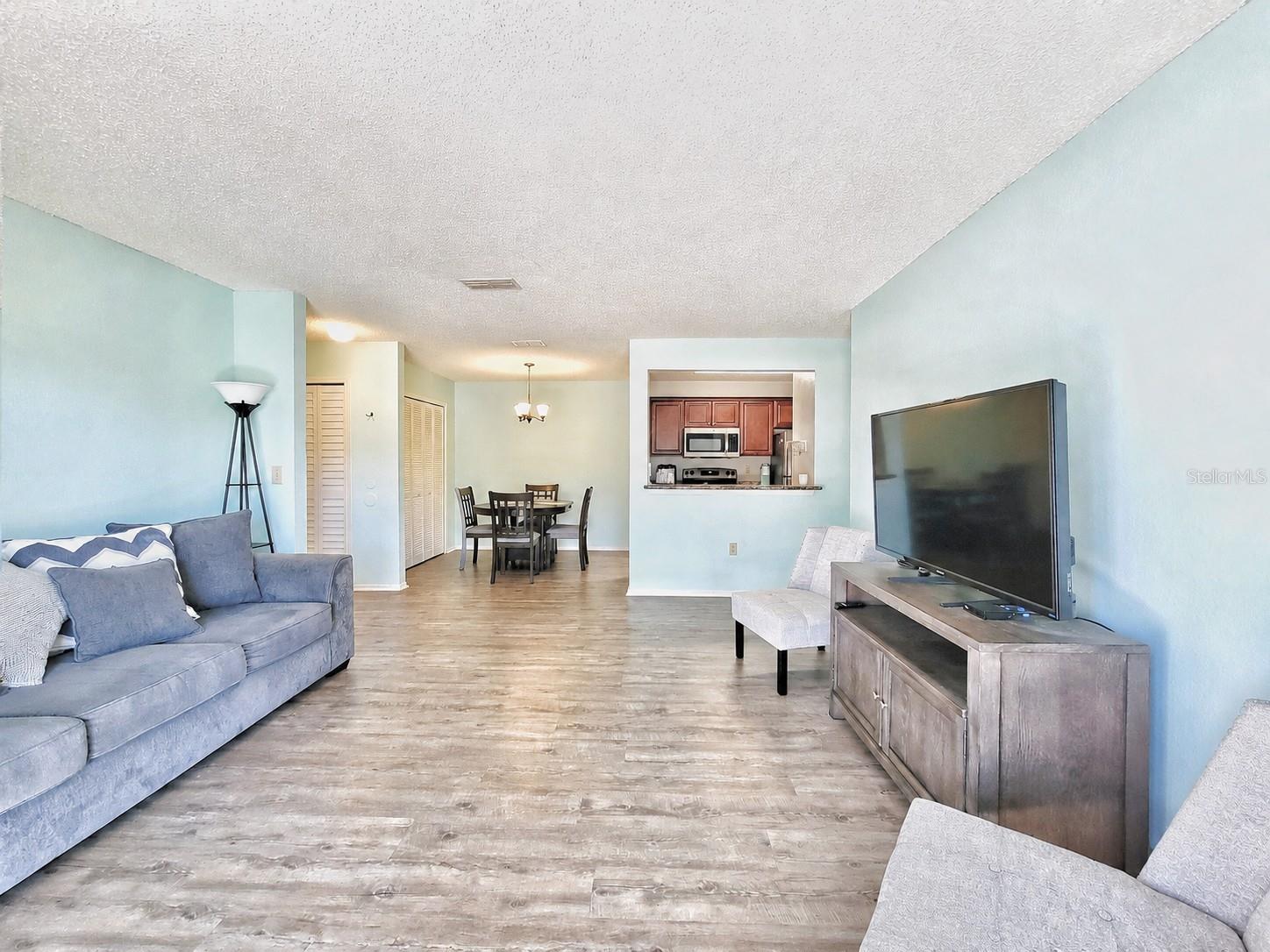 Image 8 of 34 For 3705 27th Street 316