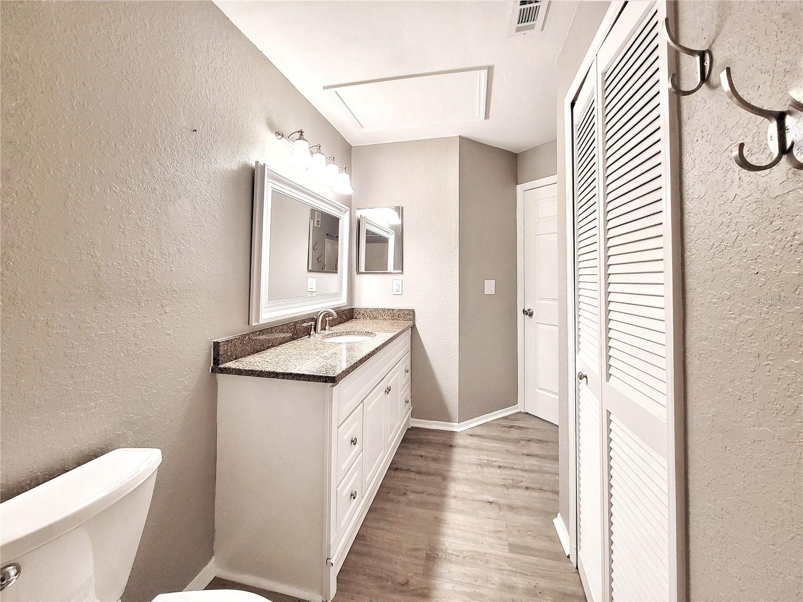 Image 17 of 22 For 3705 27th Street 824