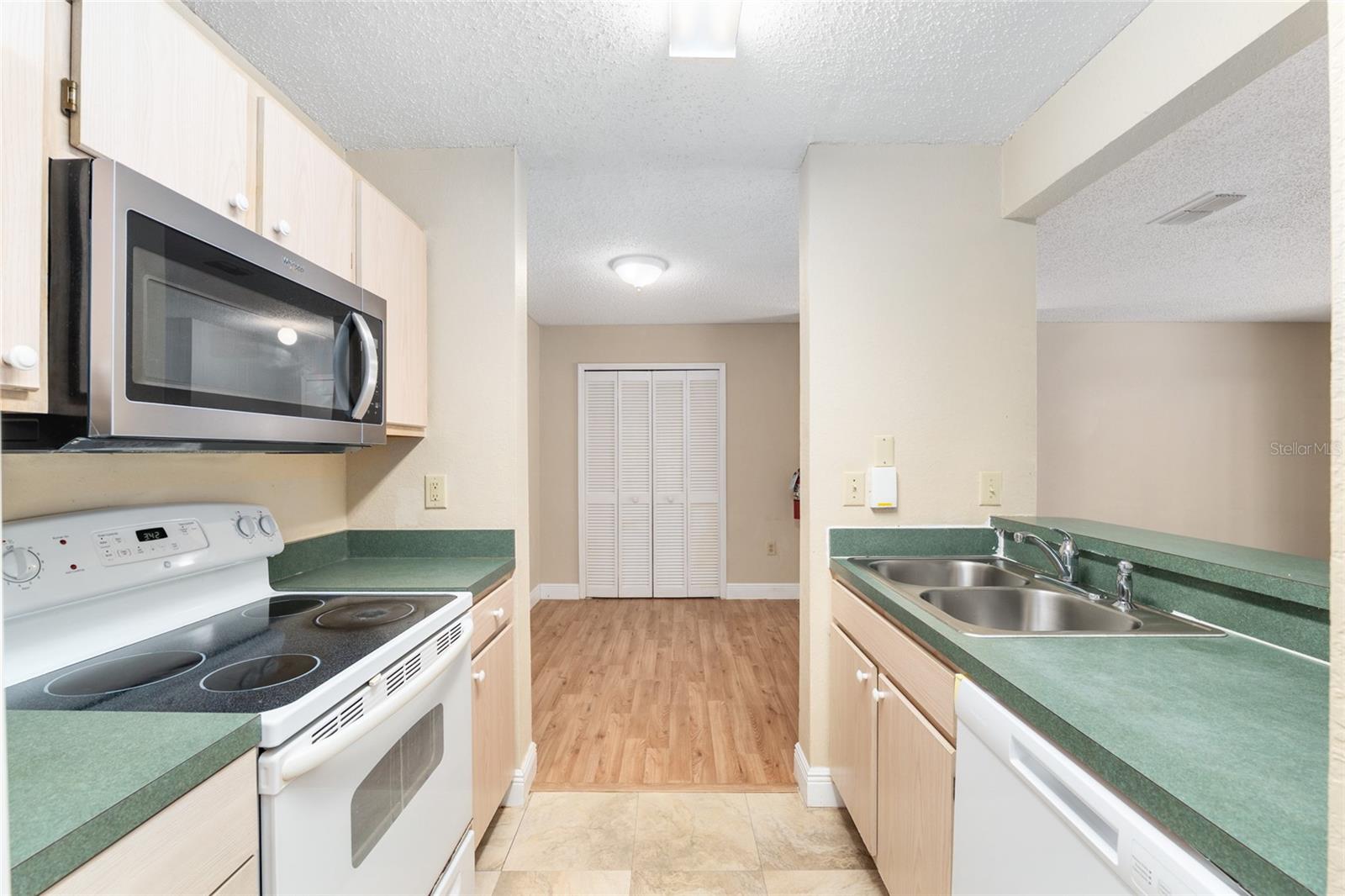Image 24 of 44 For 3705 27th Street 214