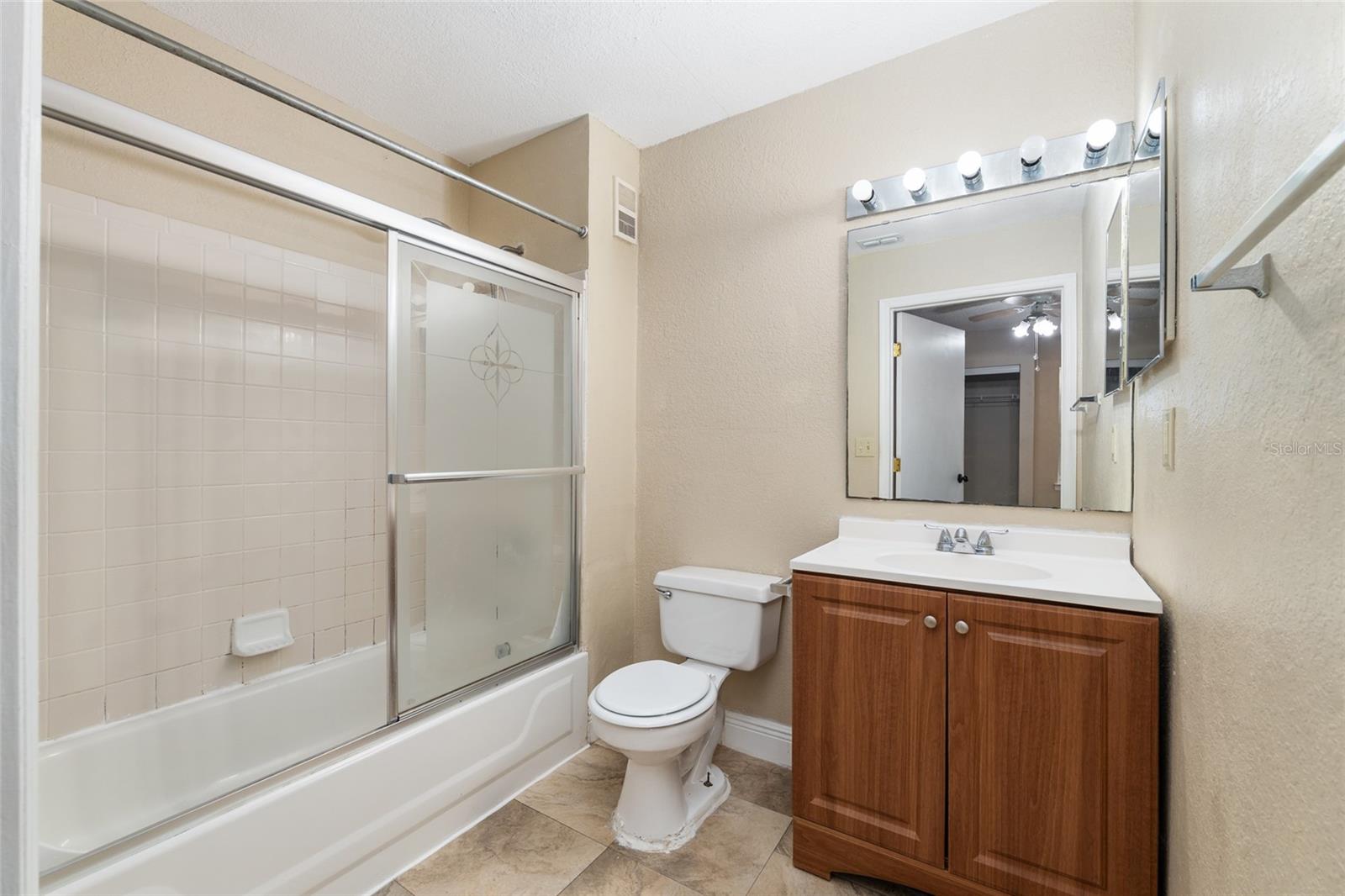 Image 30 of 44 For 3705 27th Street 214