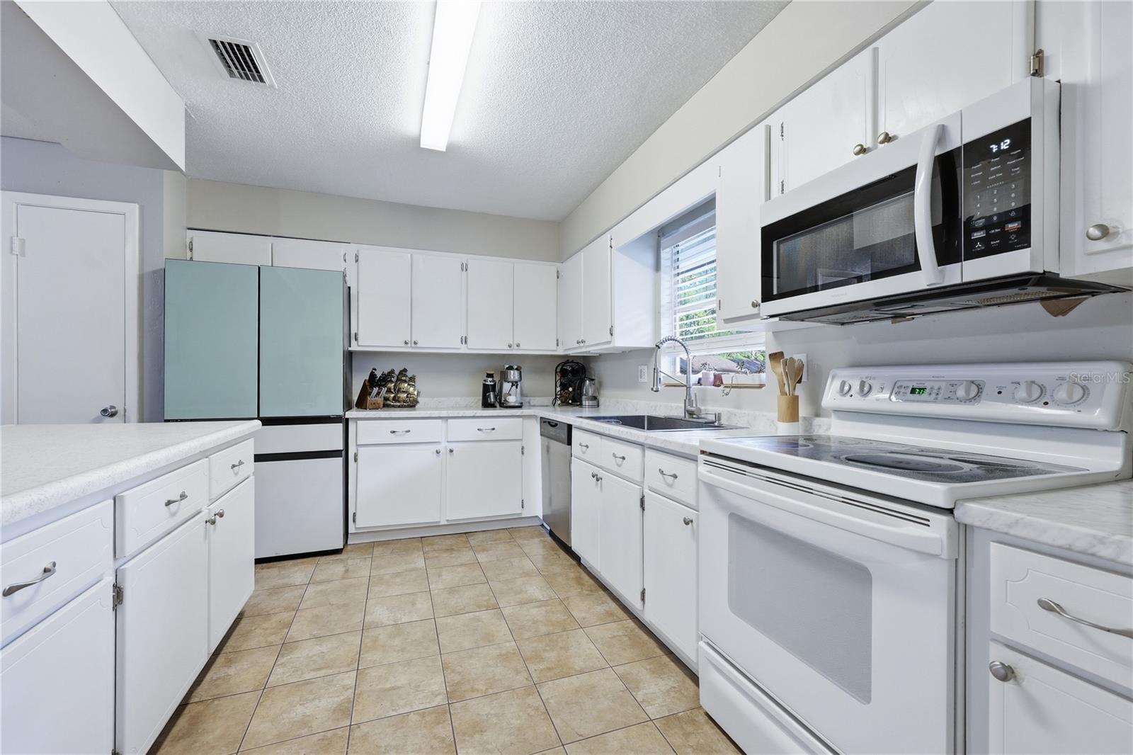 Image 13 of 30 For 3126 46th Place