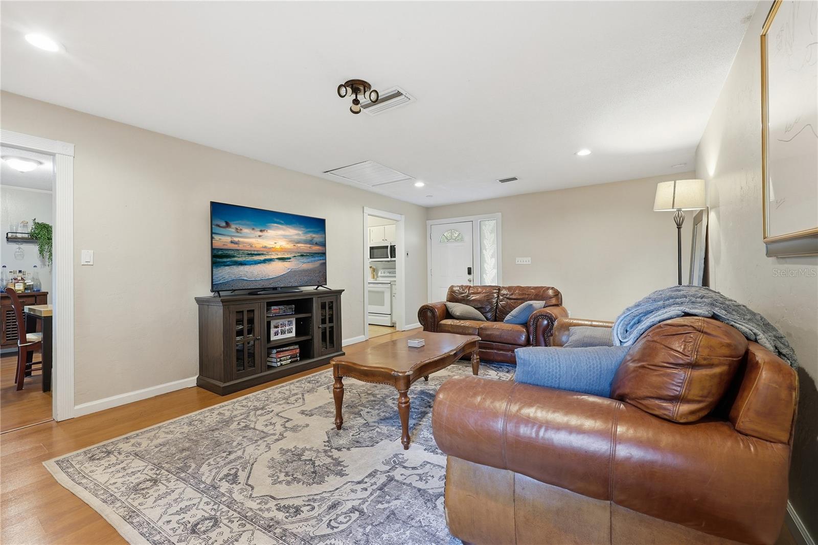Image 9 of 30 For 3126 46th Place