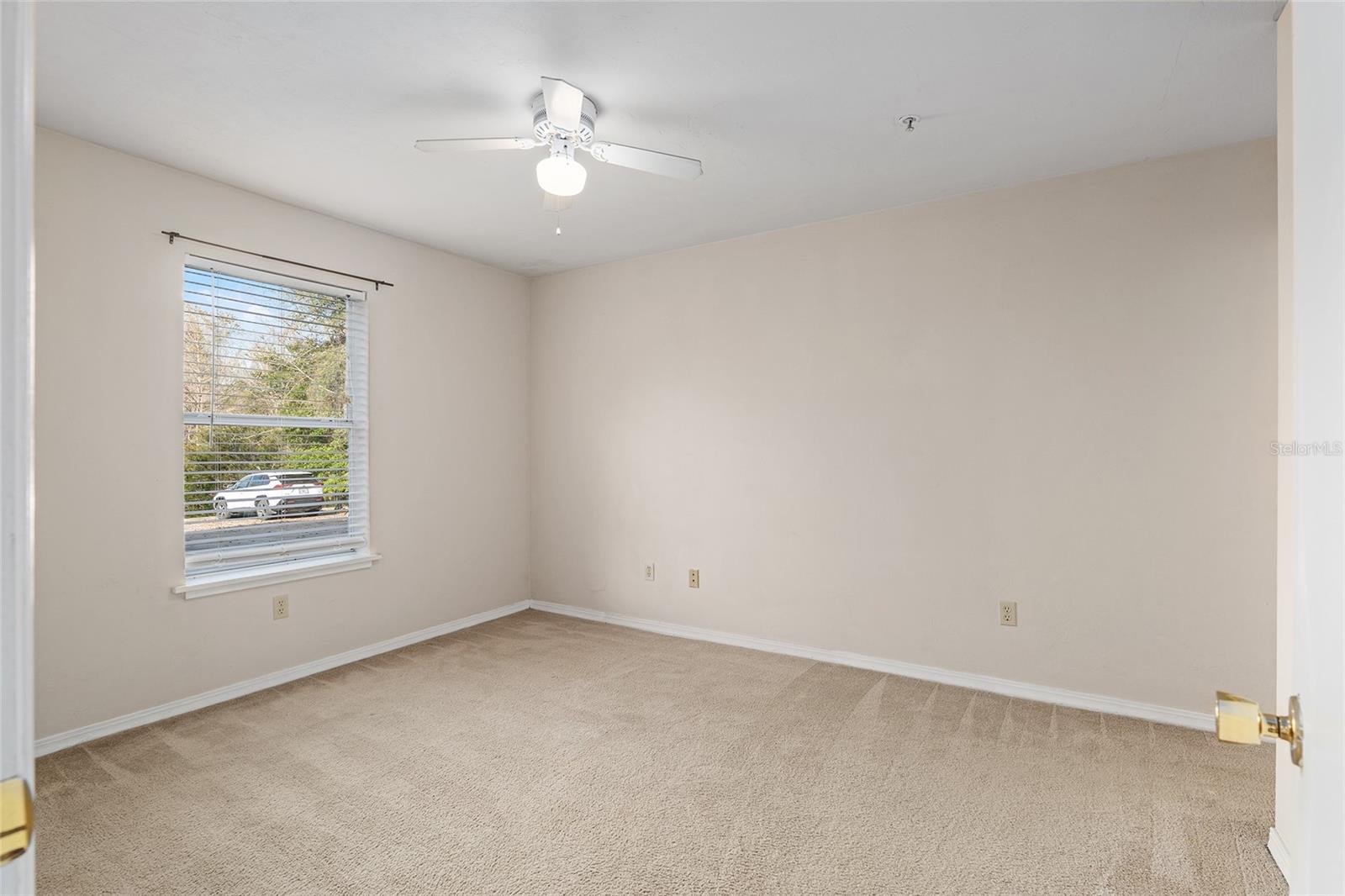 Image 20 of 33 For 2360 Archer Road 607