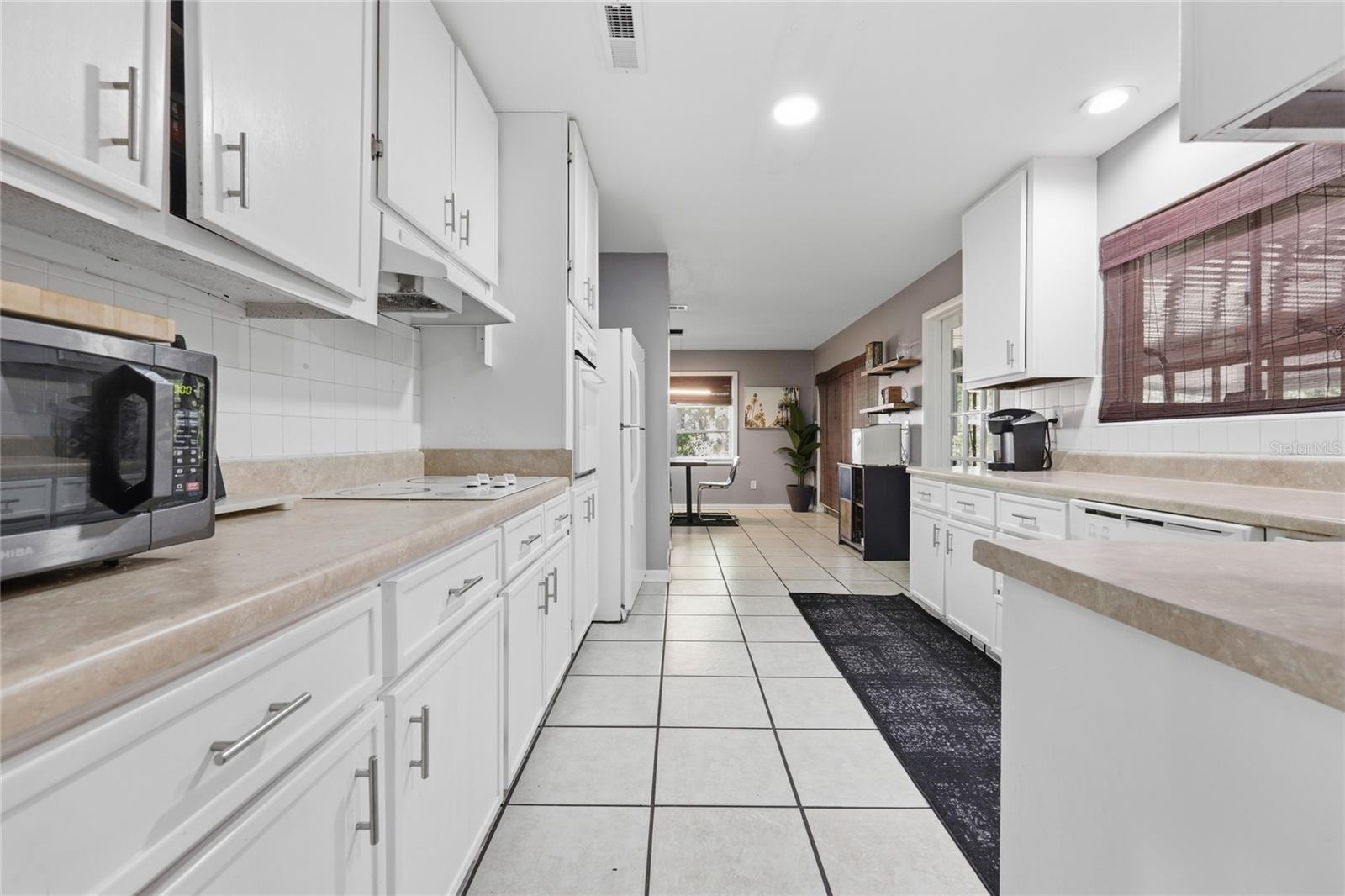 Image 18 of 46 For 3321 29th Avenue