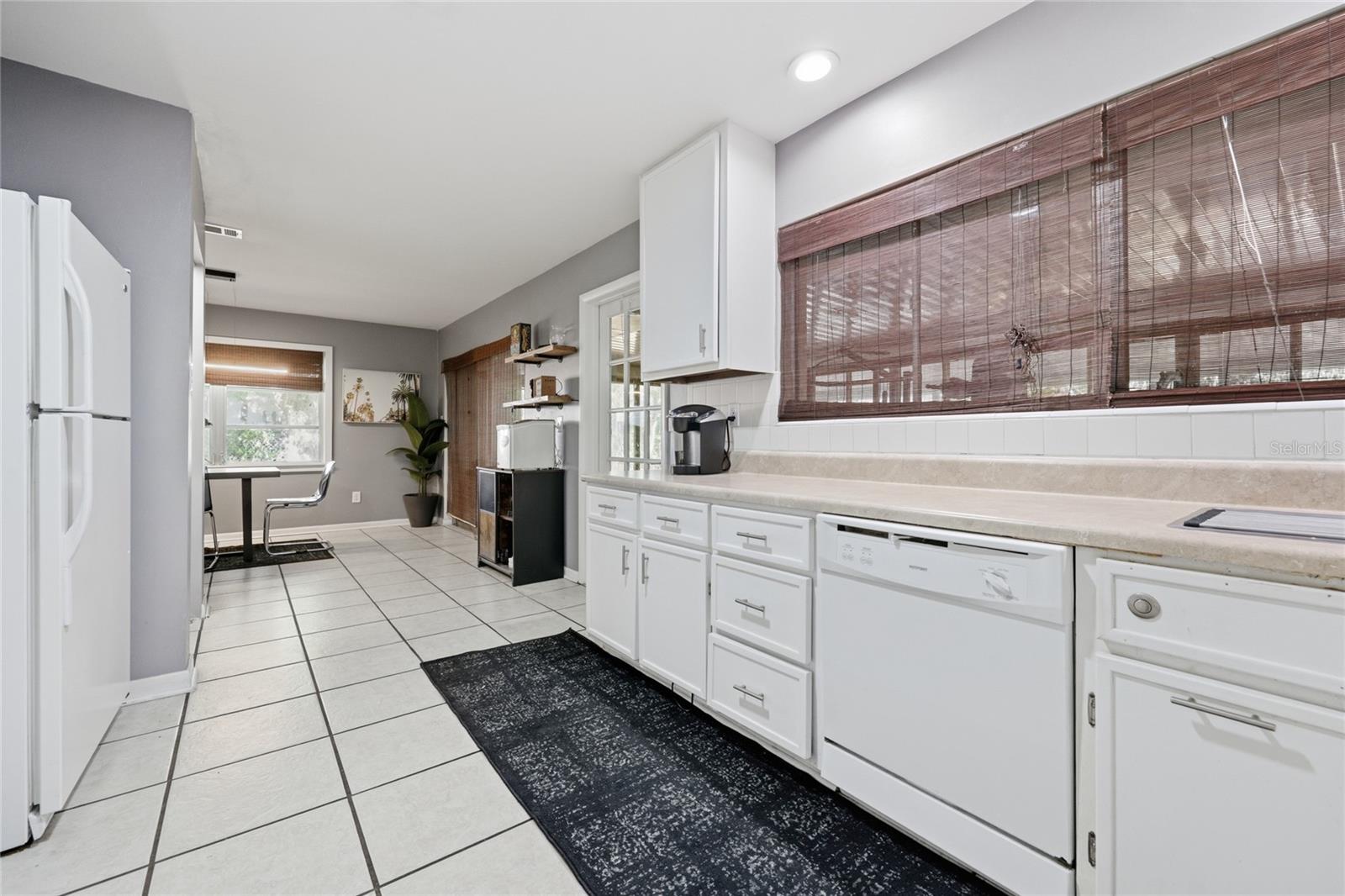 Image 19 of 46 For 3321 29th Avenue