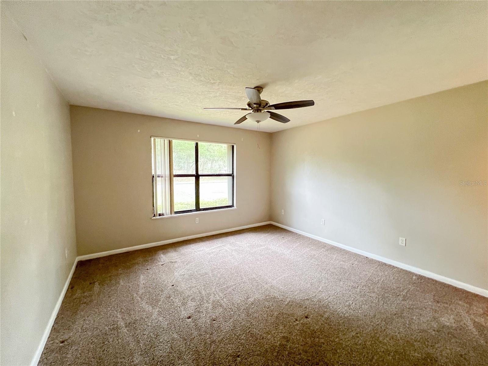 Image 9 of 17 For 720 77th Terrace