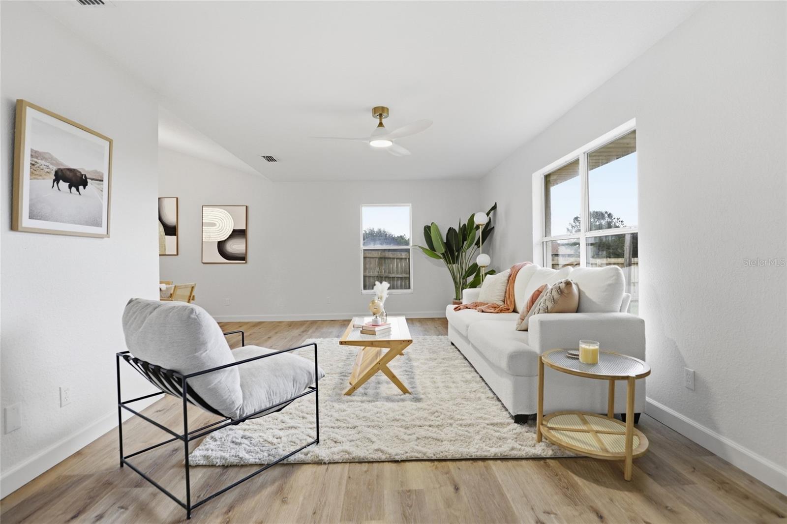 Image 18 of 44 For 15857 249th Terrace
