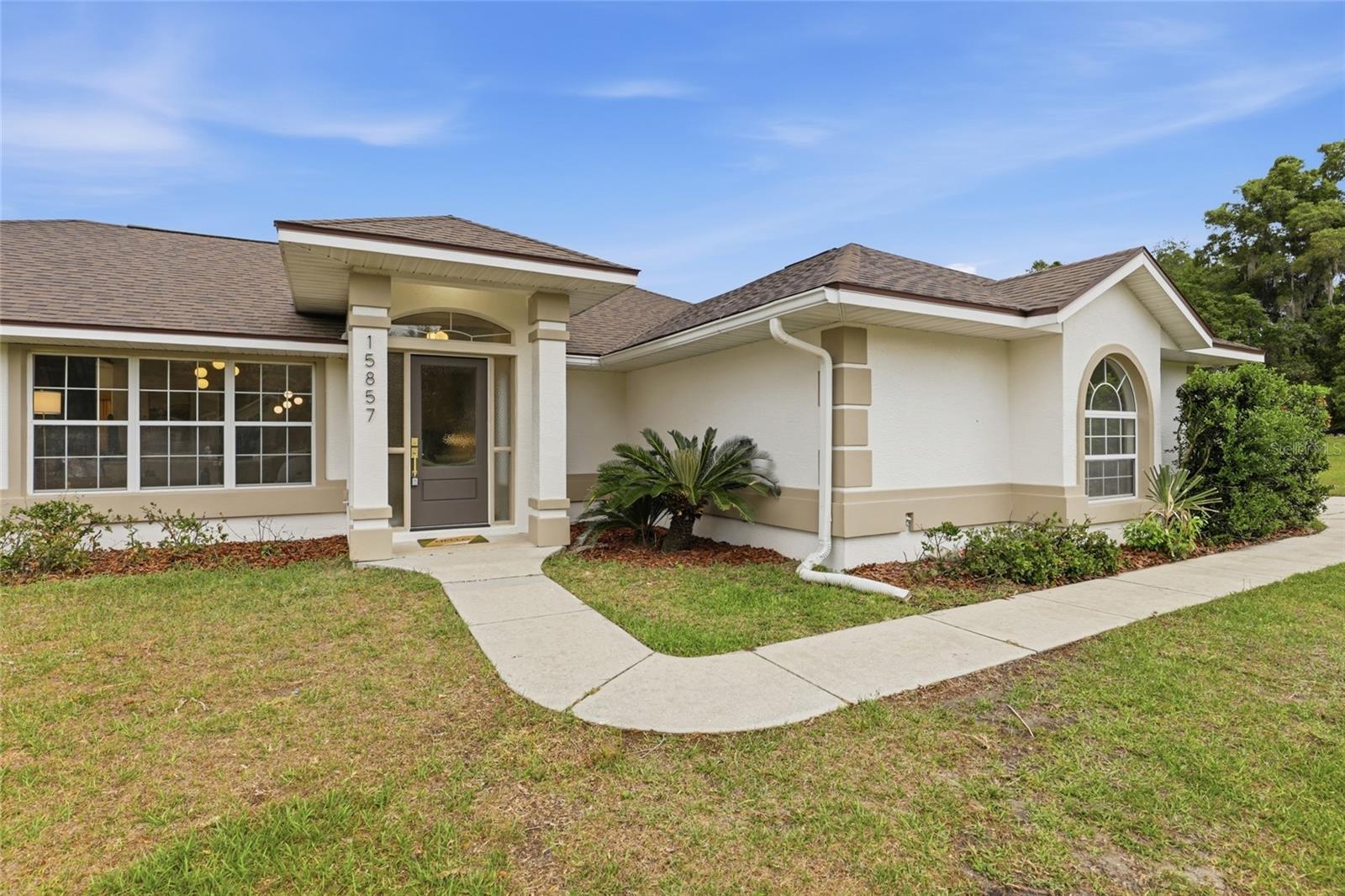 Image 3 of 44 For 15857 249th Terrace