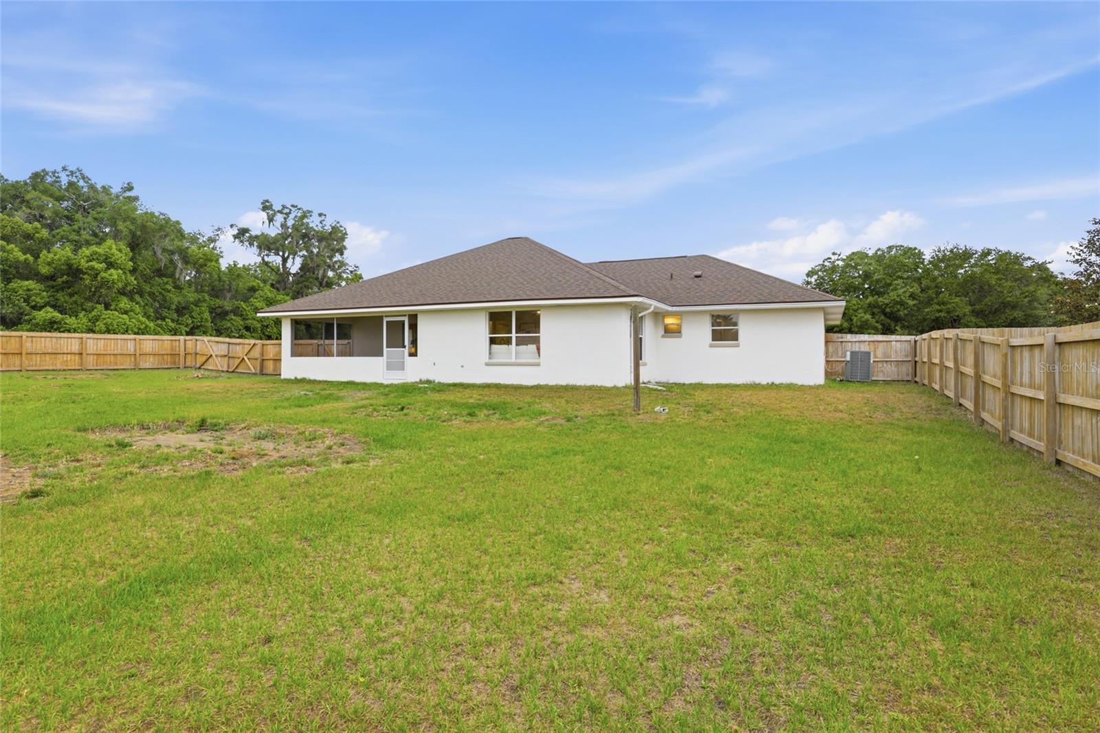 Image 33 of 44 For 15857 249th Terrace