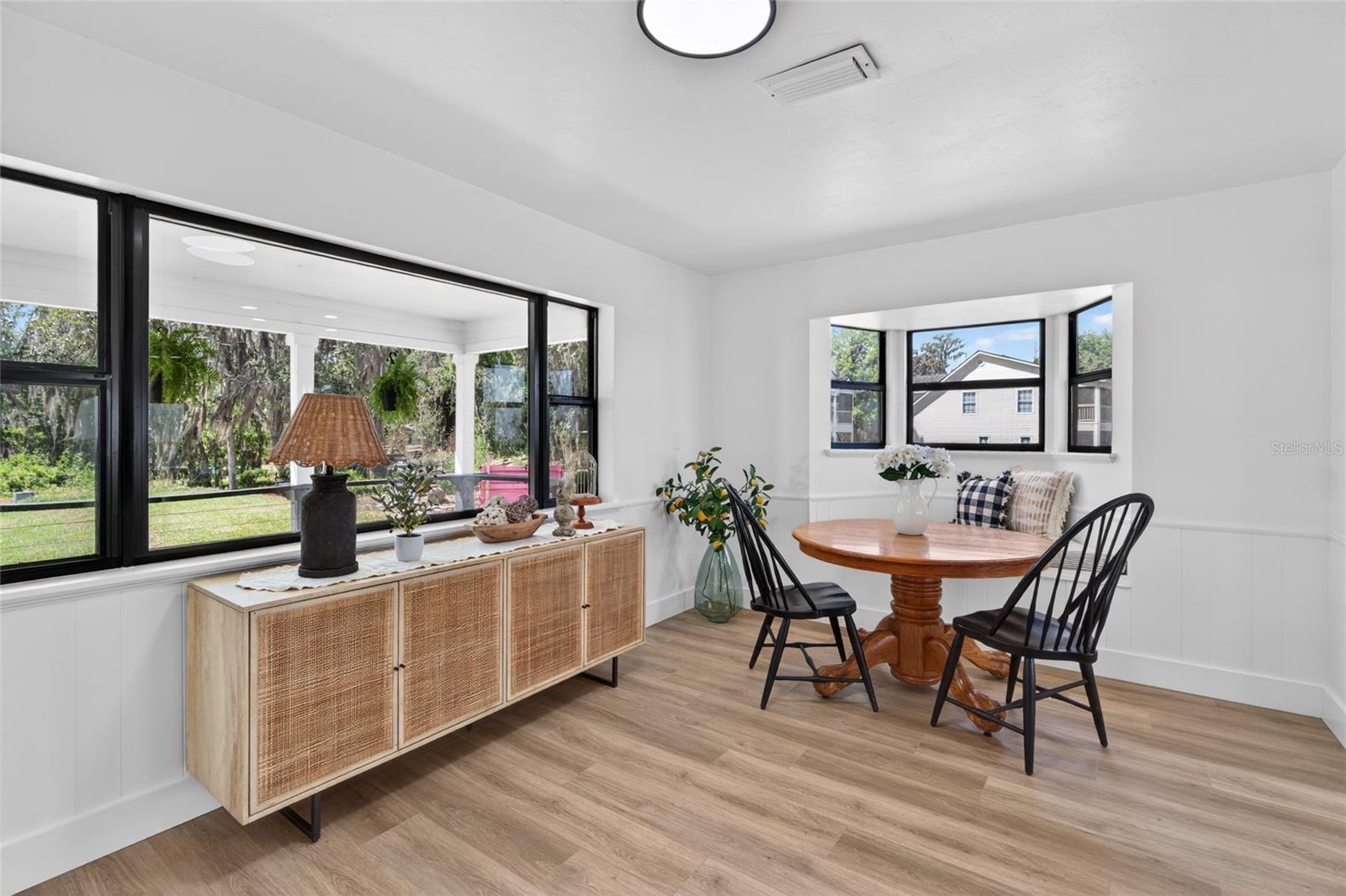 Image 30 of 63 For 2473 30th Street
