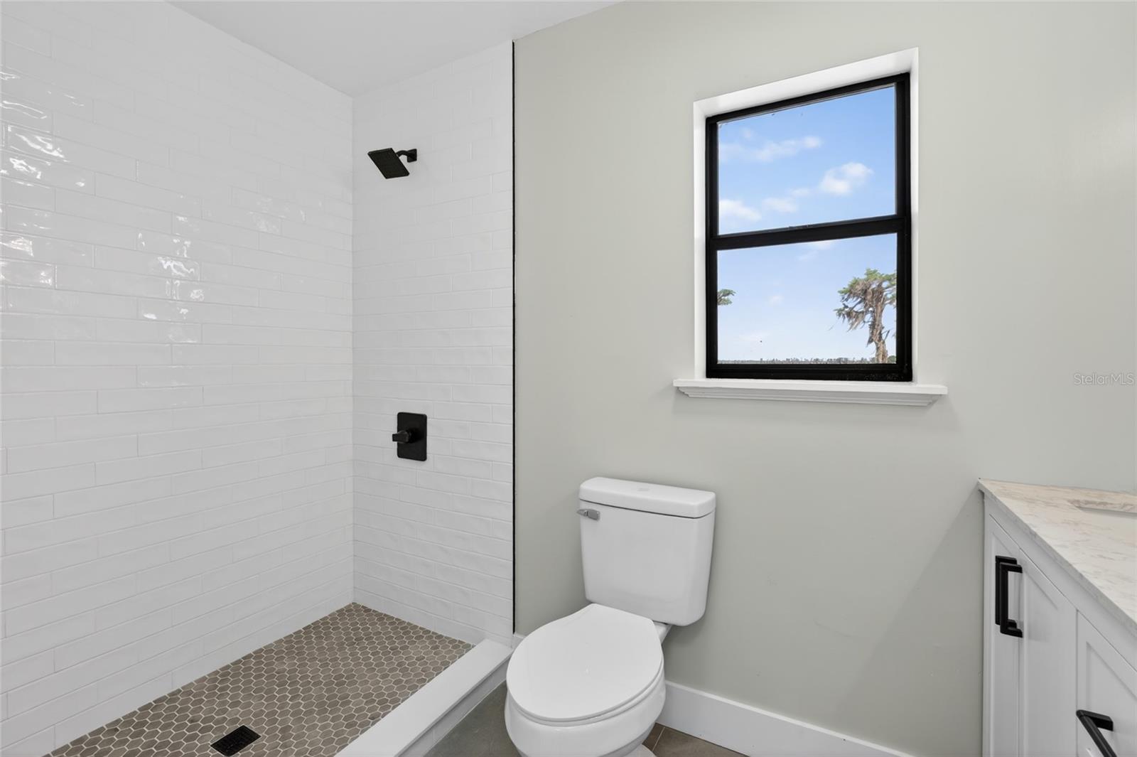 Image 35 of 63 For 2473 30th Street