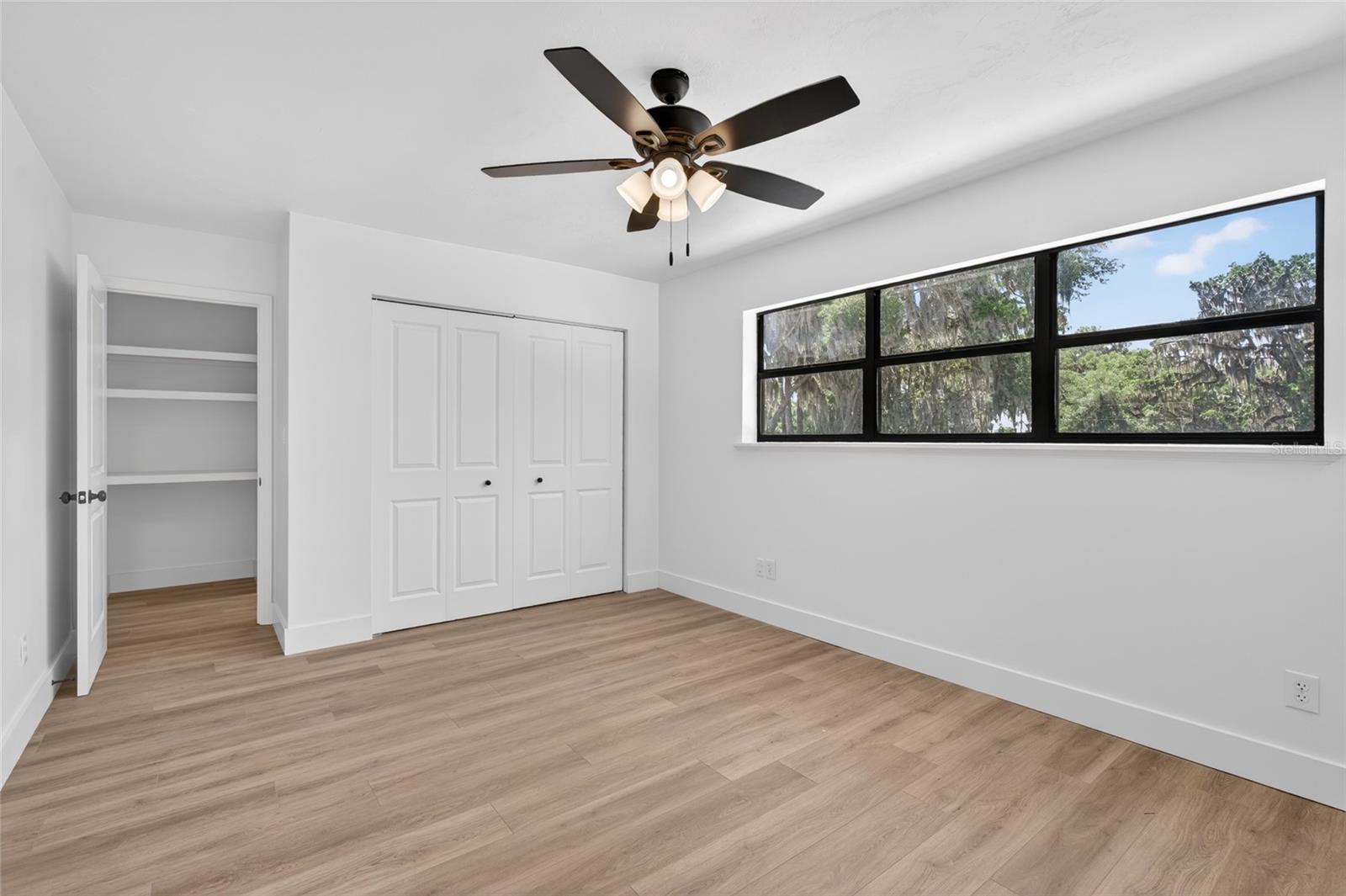 Image 40 of 63 For 2473 30th Street
