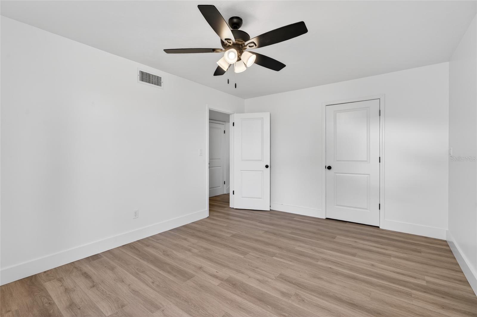 Image 45 of 63 For 2473 30th Street