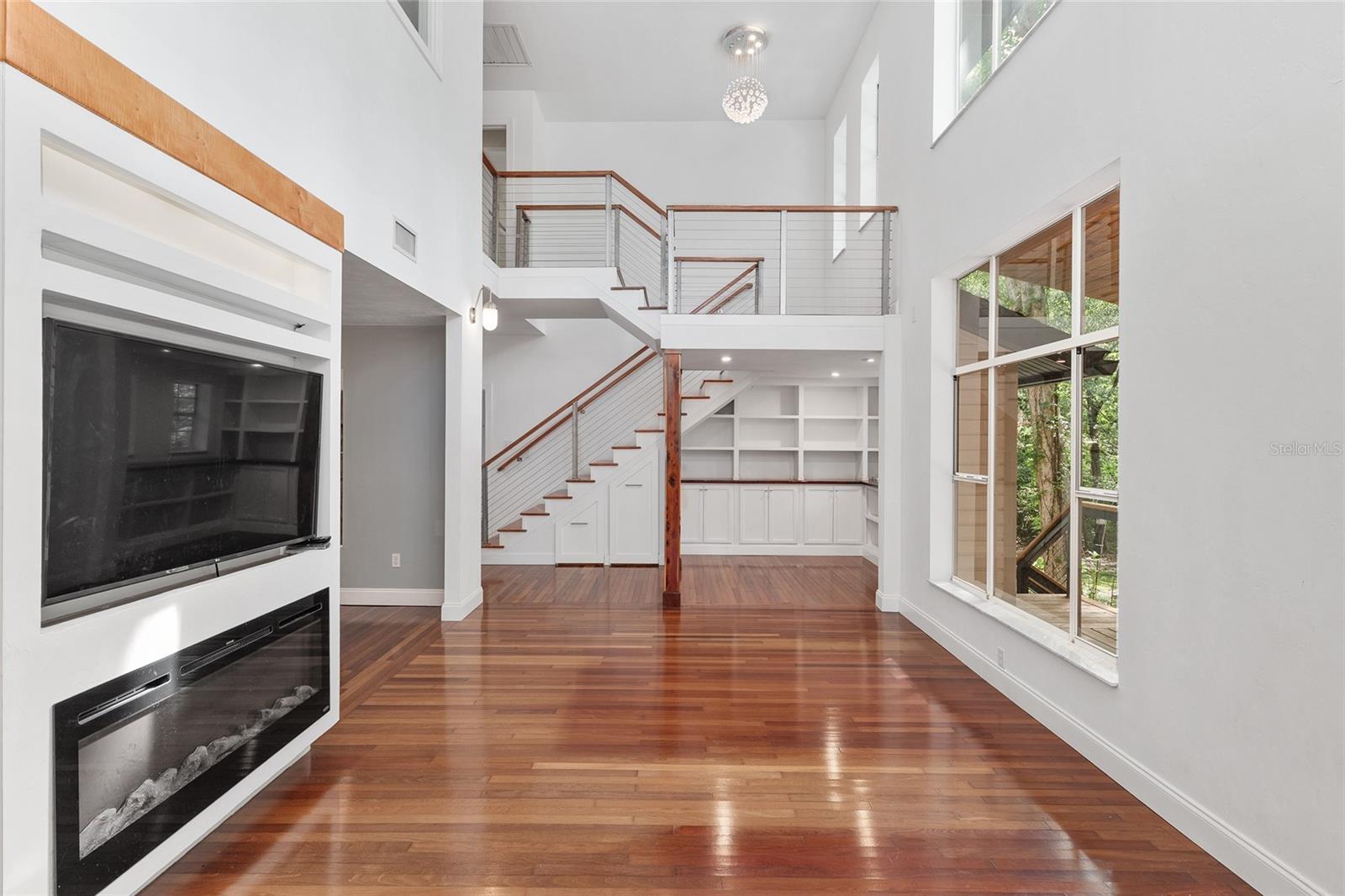 Image 16 of 92 For 1123 58th Terrace
