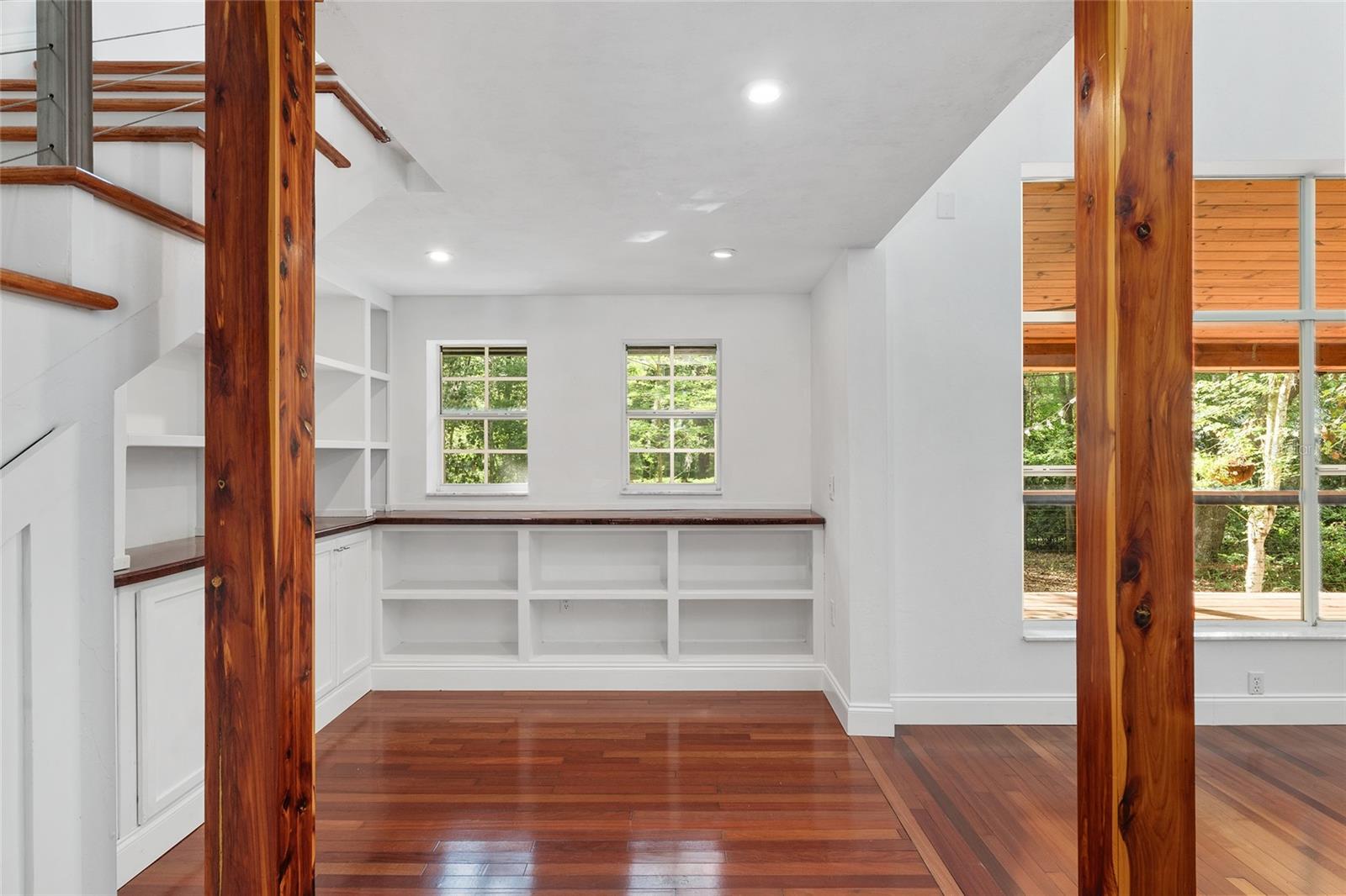 Image 33 of 92 For 1123 58th Terrace