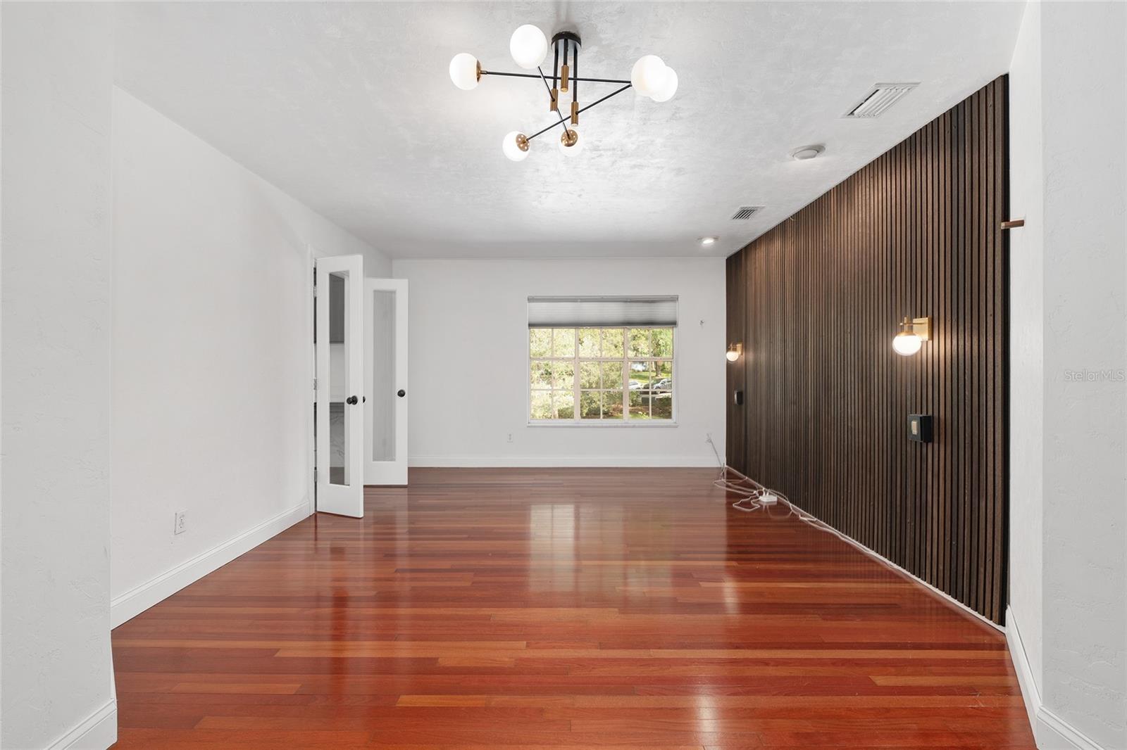 Image 39 of 92 For 1123 58th Terrace
