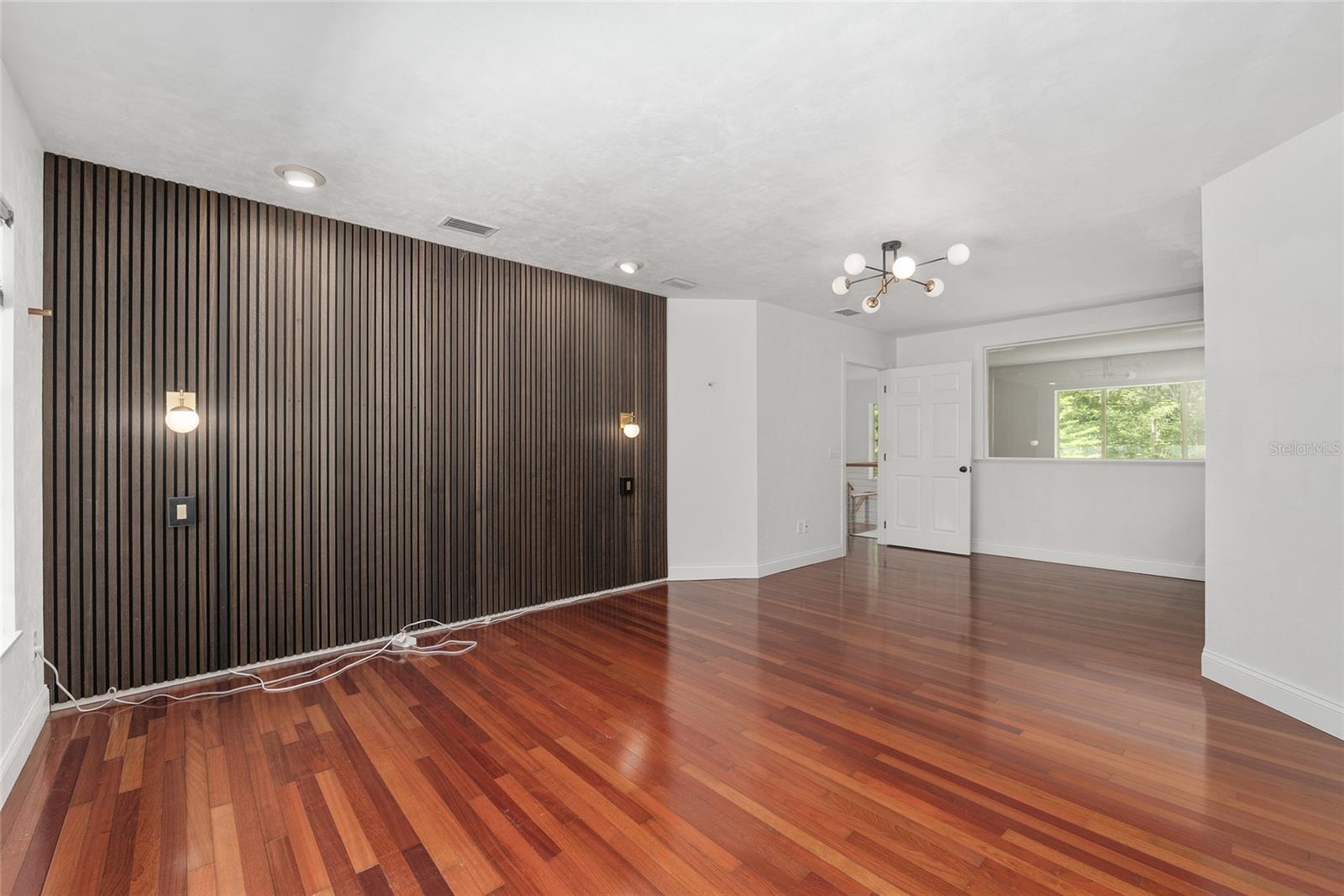 Image 41 of 92 For 1123 58th Terrace