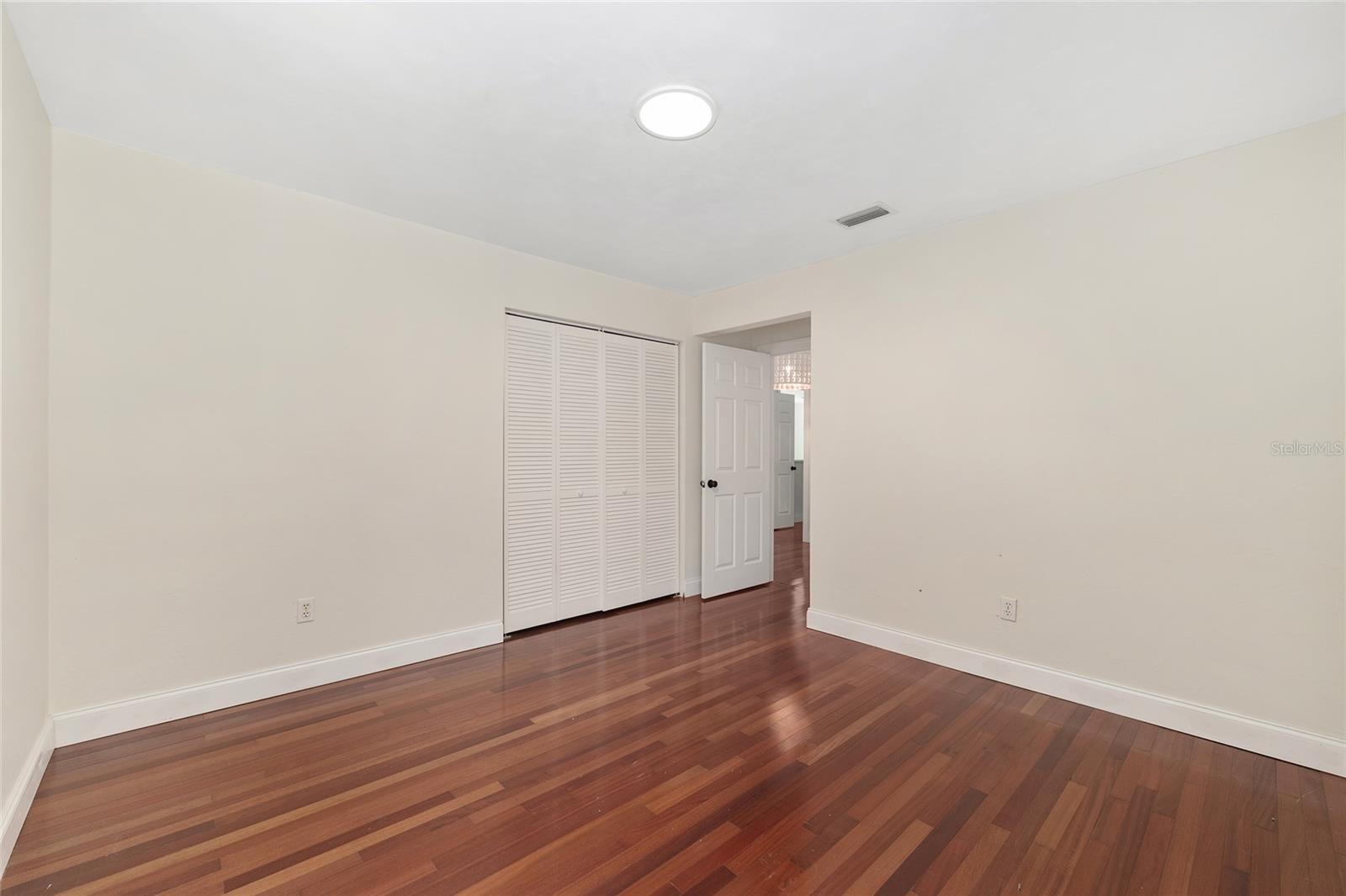 Image 58 of 92 For 1123 58th Terrace