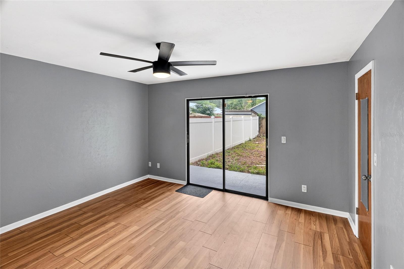 Image 13 of 39 For 2941 39th Avenue