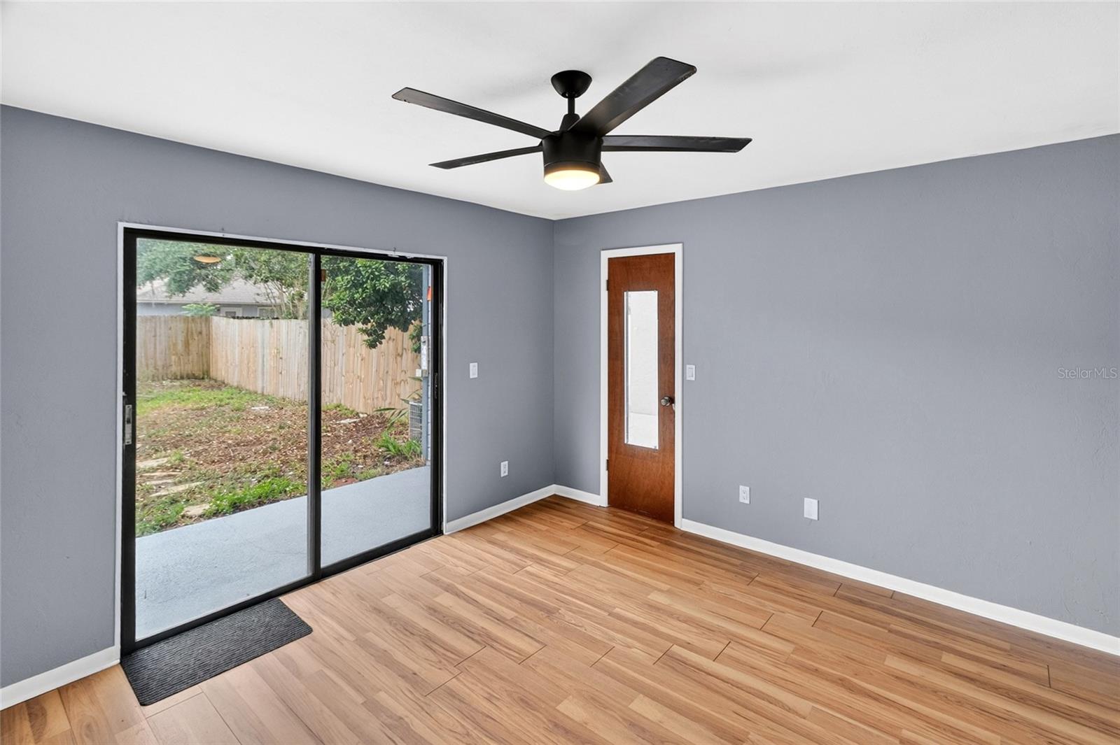 Image 15 of 39 For 2941 39th Avenue