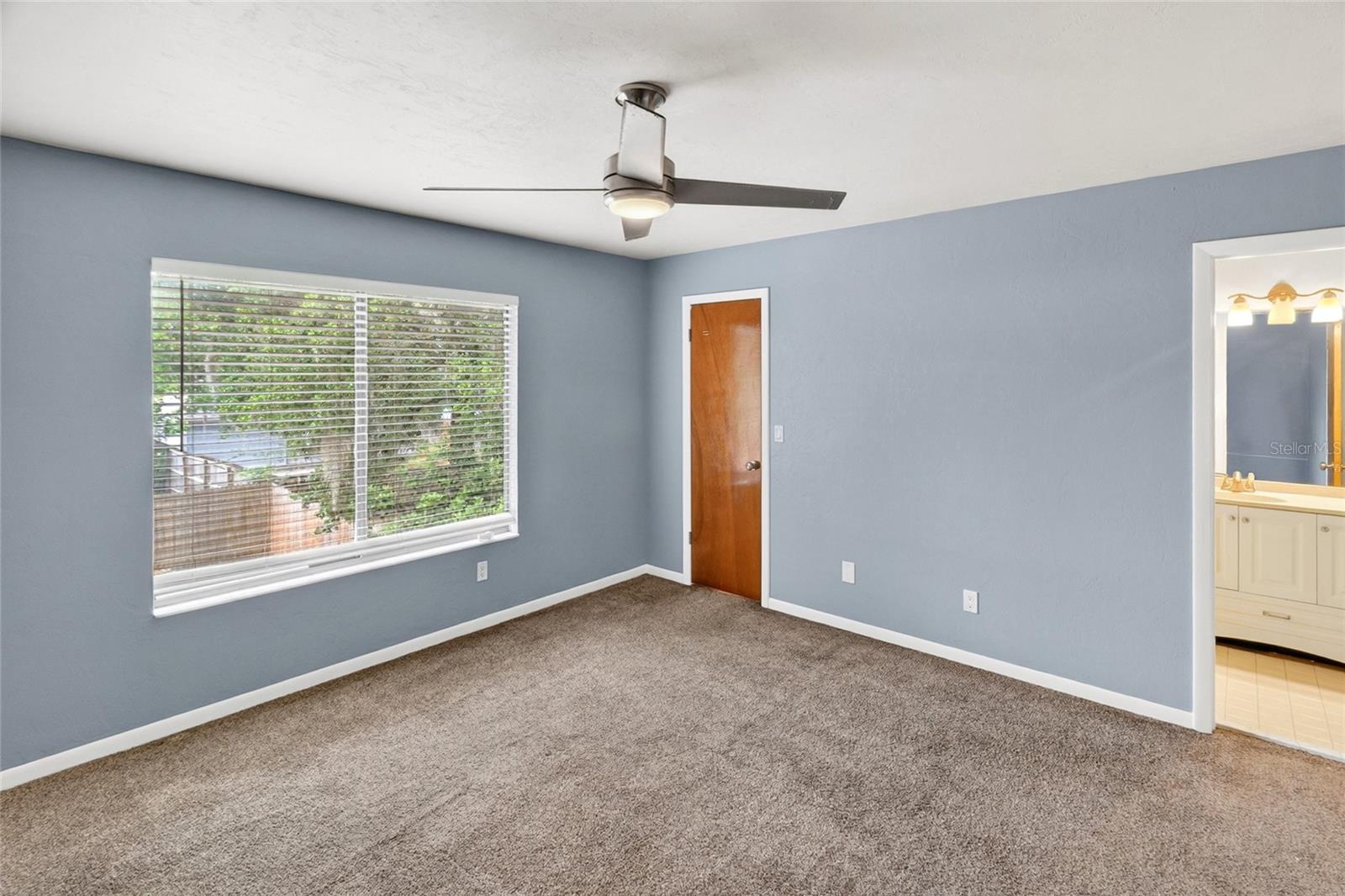 Image 24 of 39 For 2941 39th Avenue