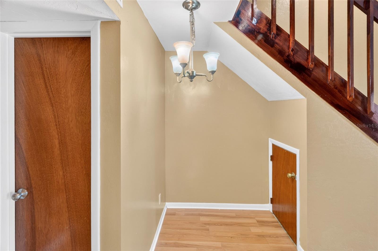 Image 7 of 39 For 2941 39th Avenue