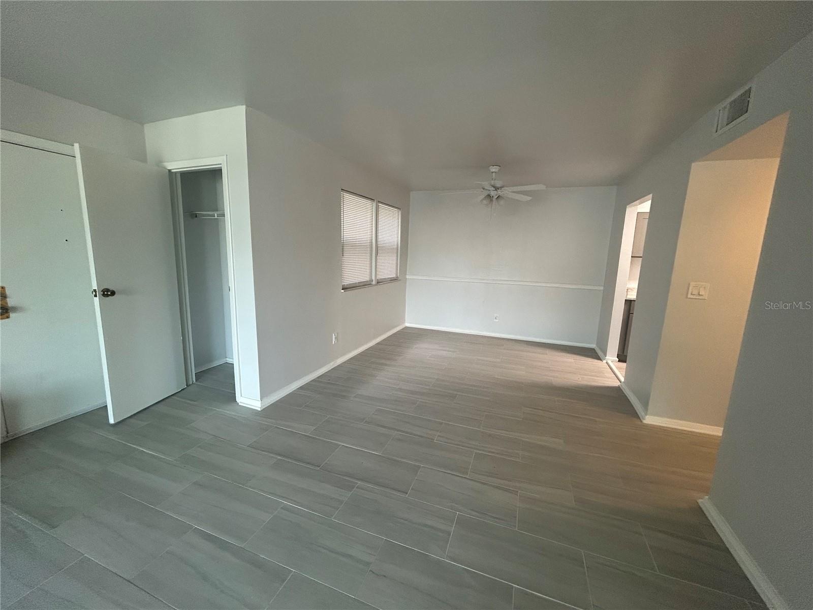 Image 4 of 17 For 6519 Newberry Road 811