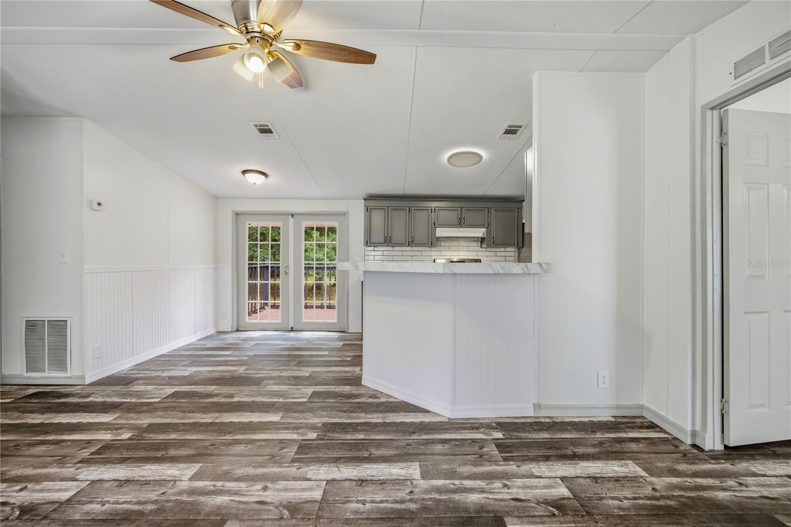 Image 12 of 68 For 4950 80th Street