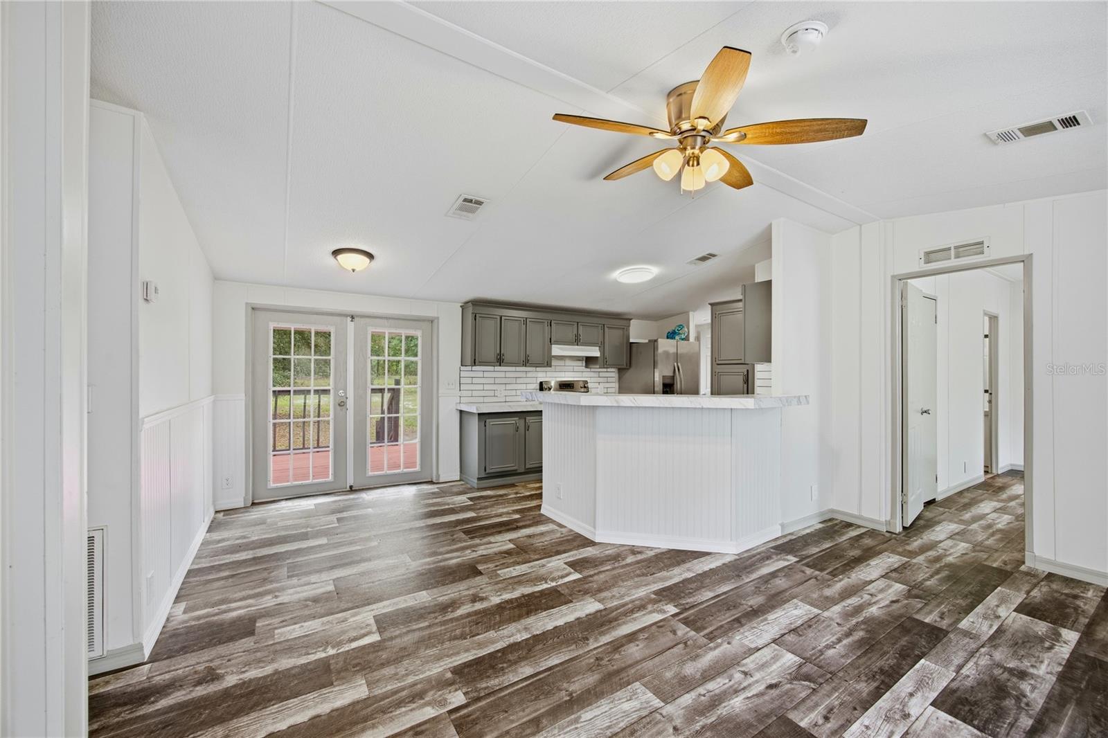 Image 13 of 68 For 4950 80th Street