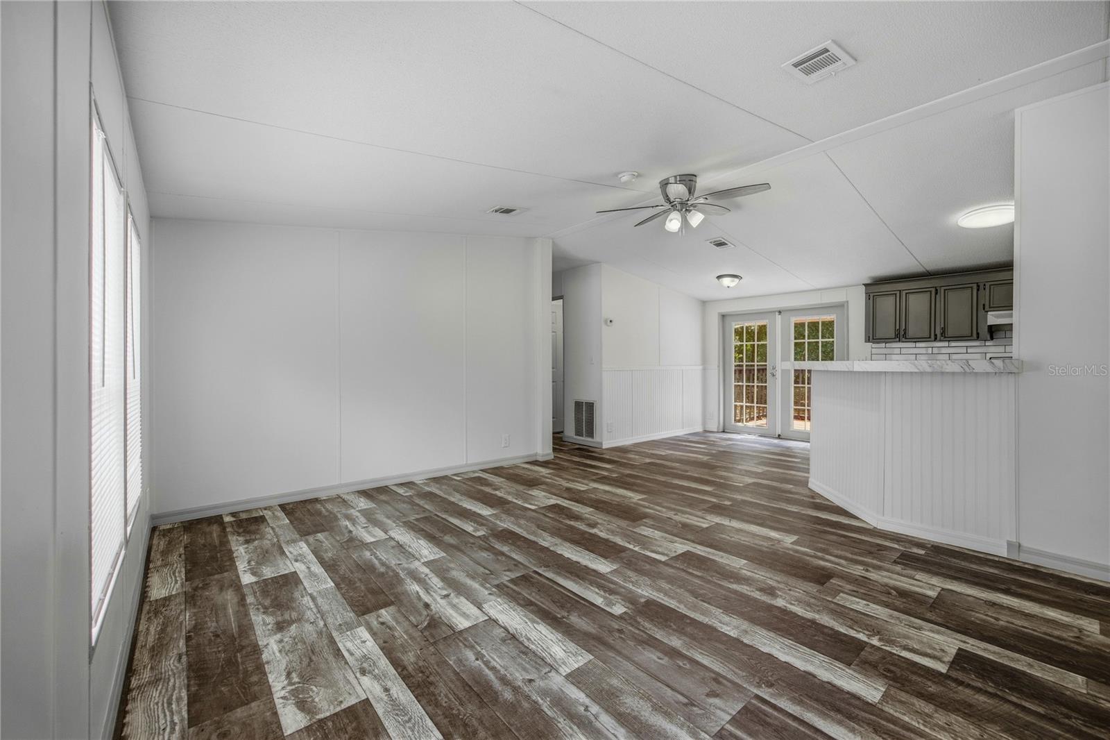 Image 9 of 68 For 4950 80th Street