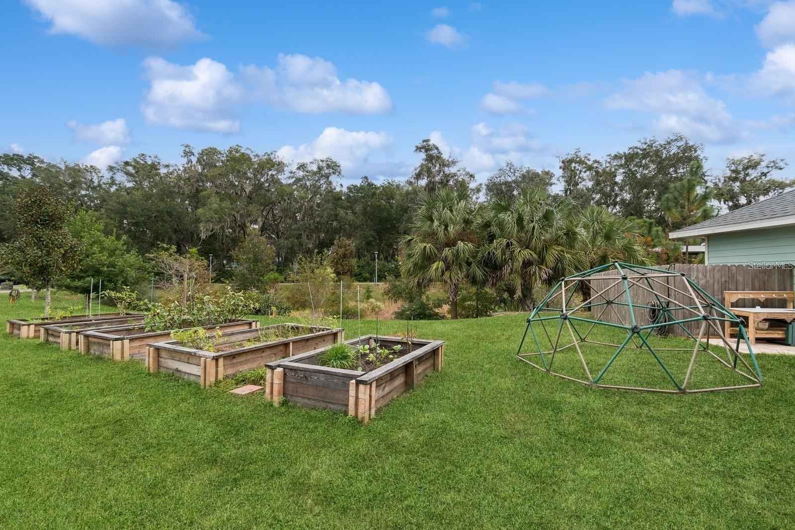 Image 10 of 10 For 2660 47th Terrace